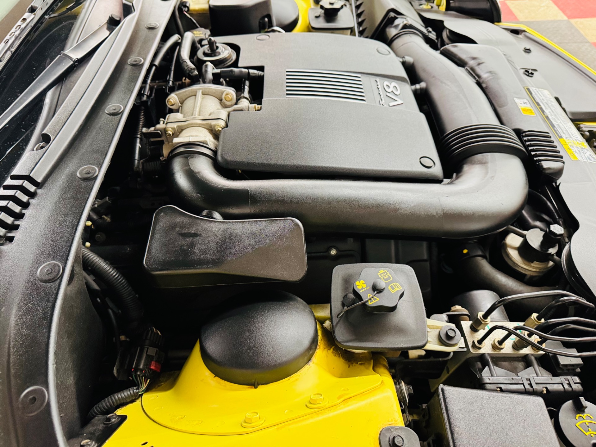 2002 Ford Thunderbird 60