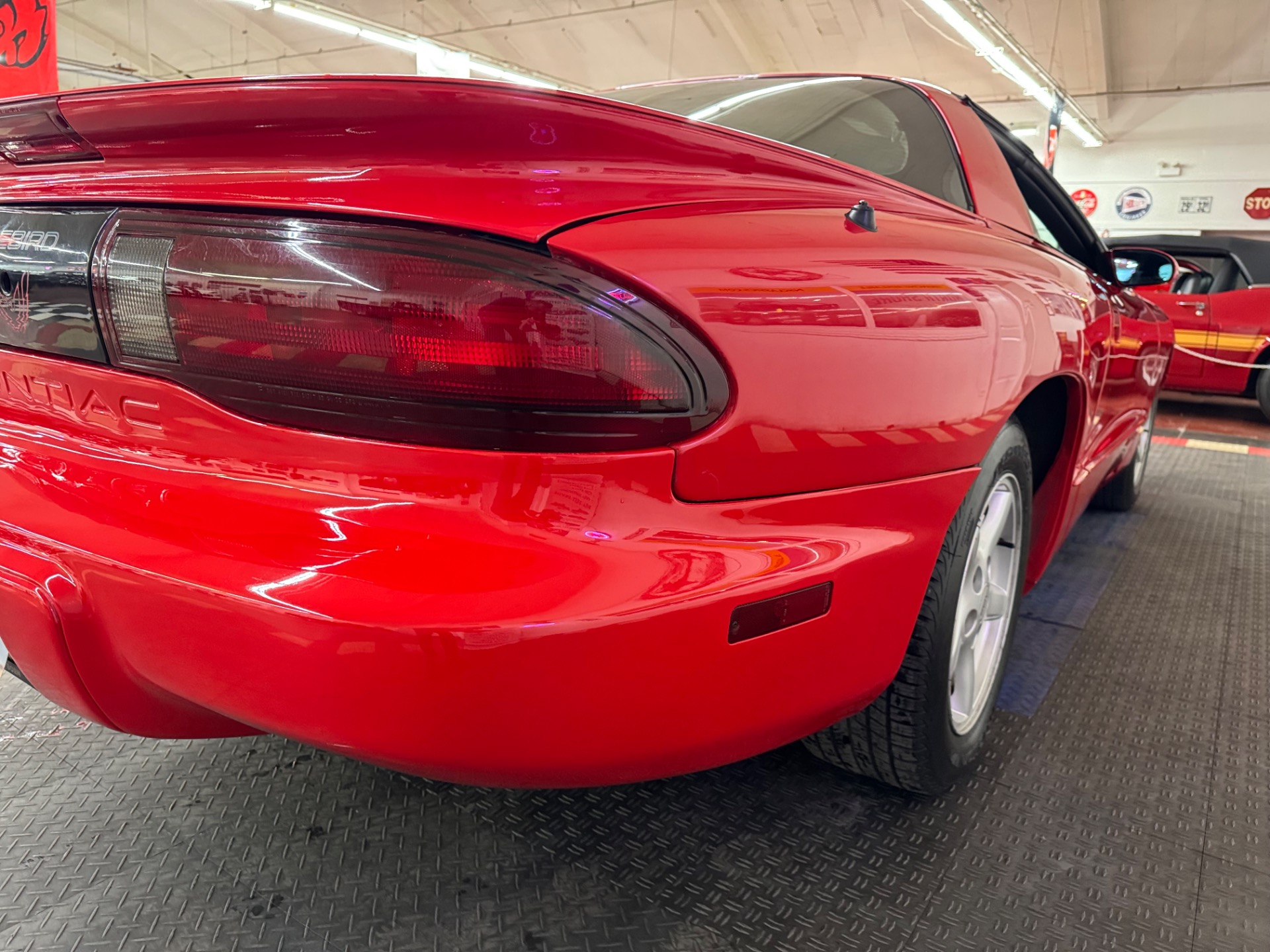1997 Pontiac Firebird 28