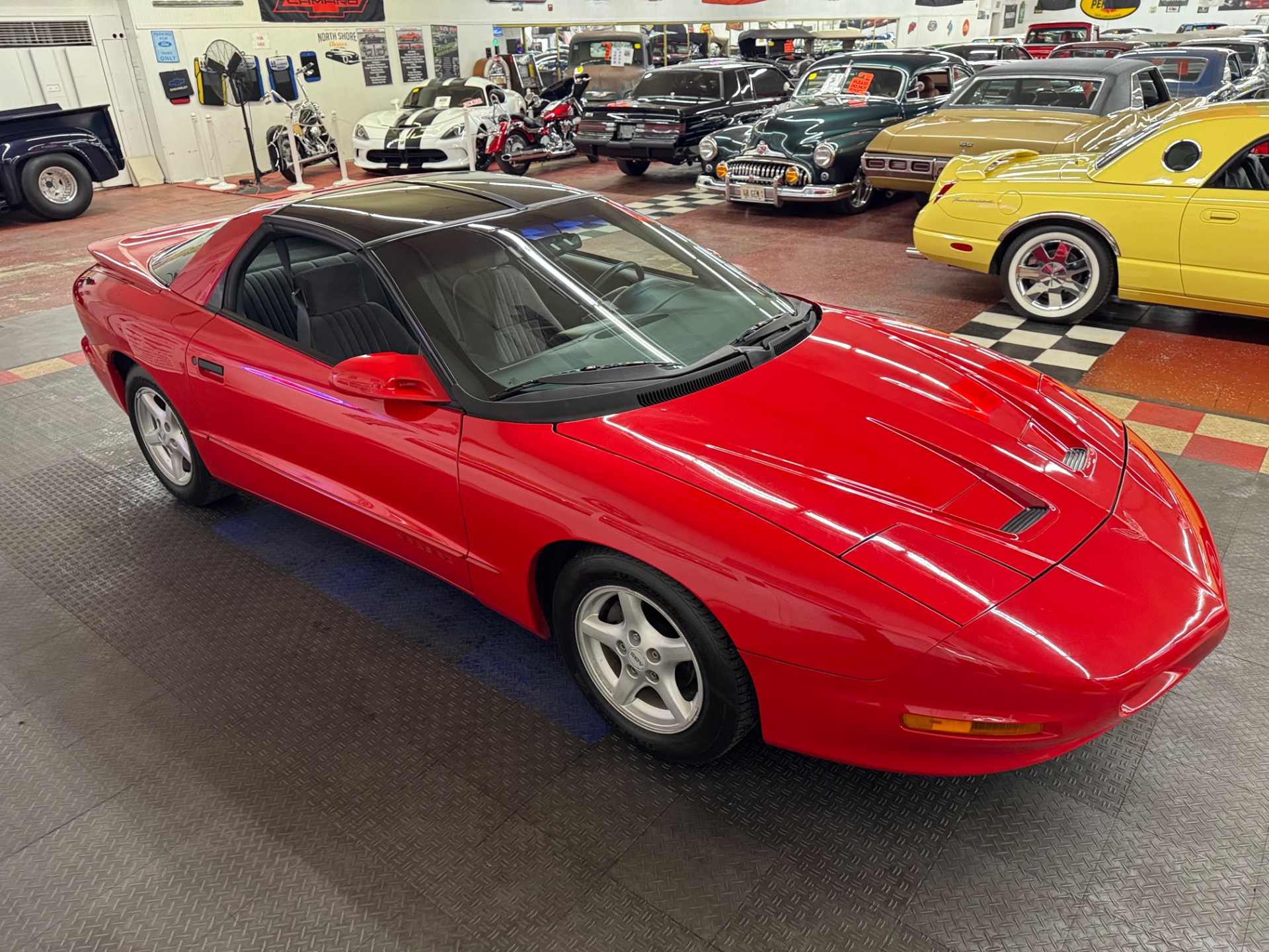 1997 Pontiac Firebird 29