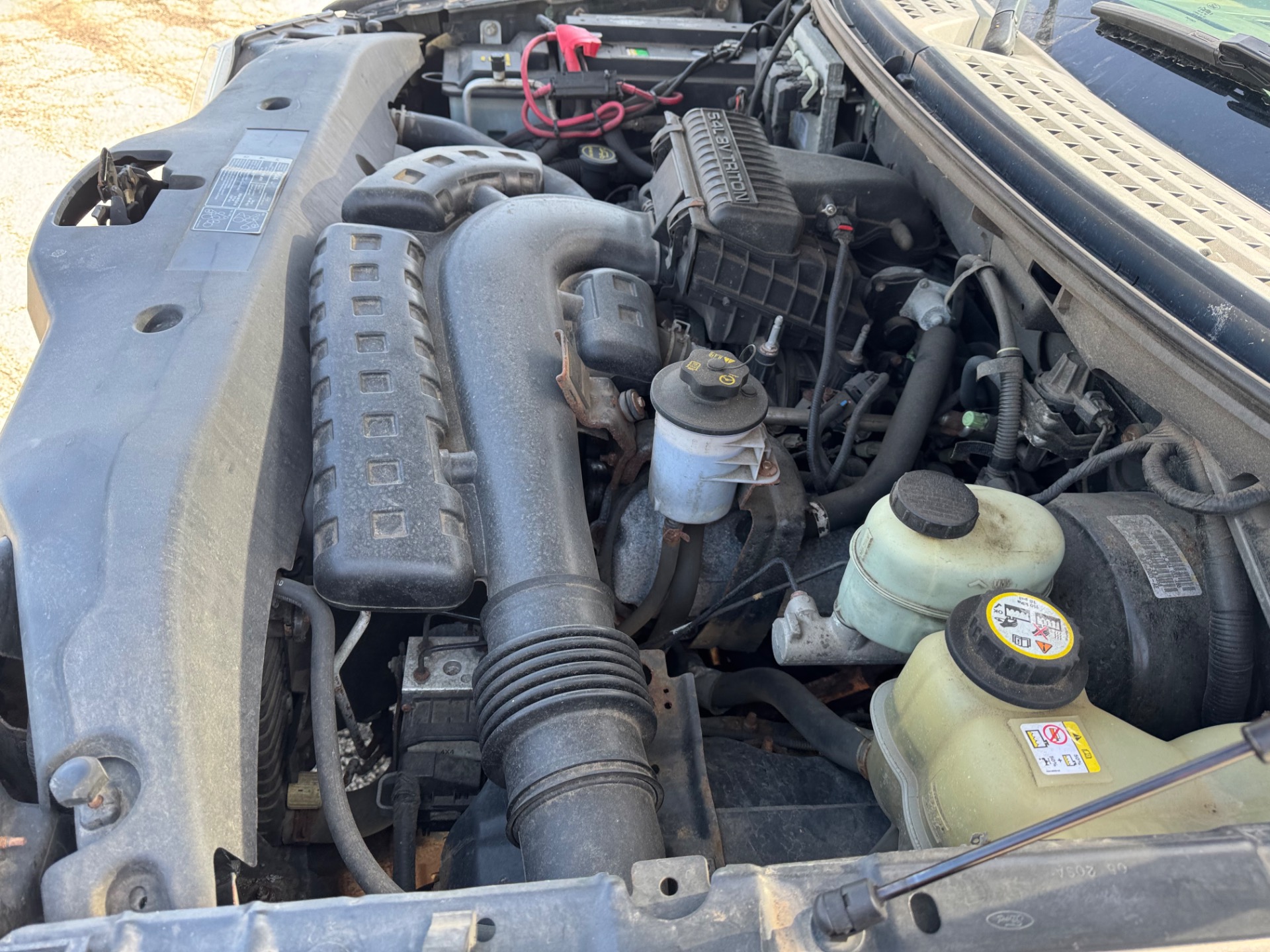 2005 Ford F-150 44