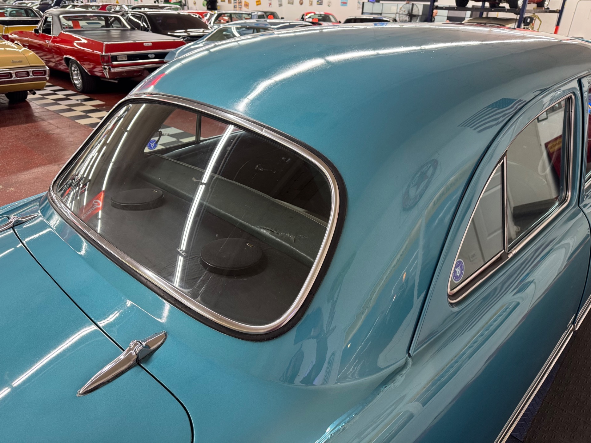 1949 FORD CUSTOM 16