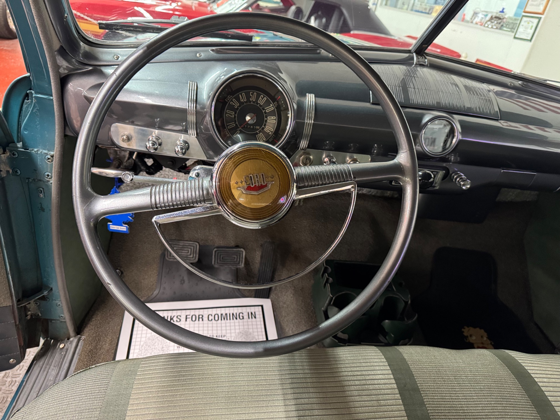 1949 FORD CUSTOM 31
