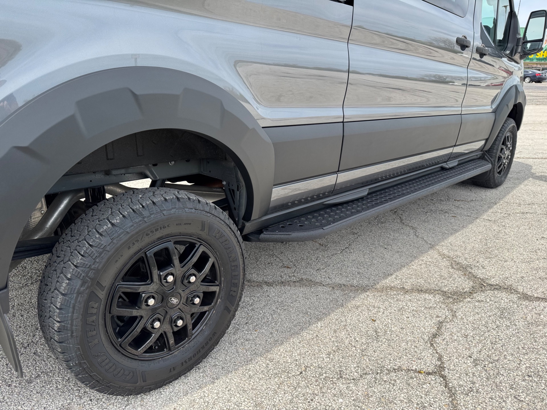 2023 Ford Transit Trail 29