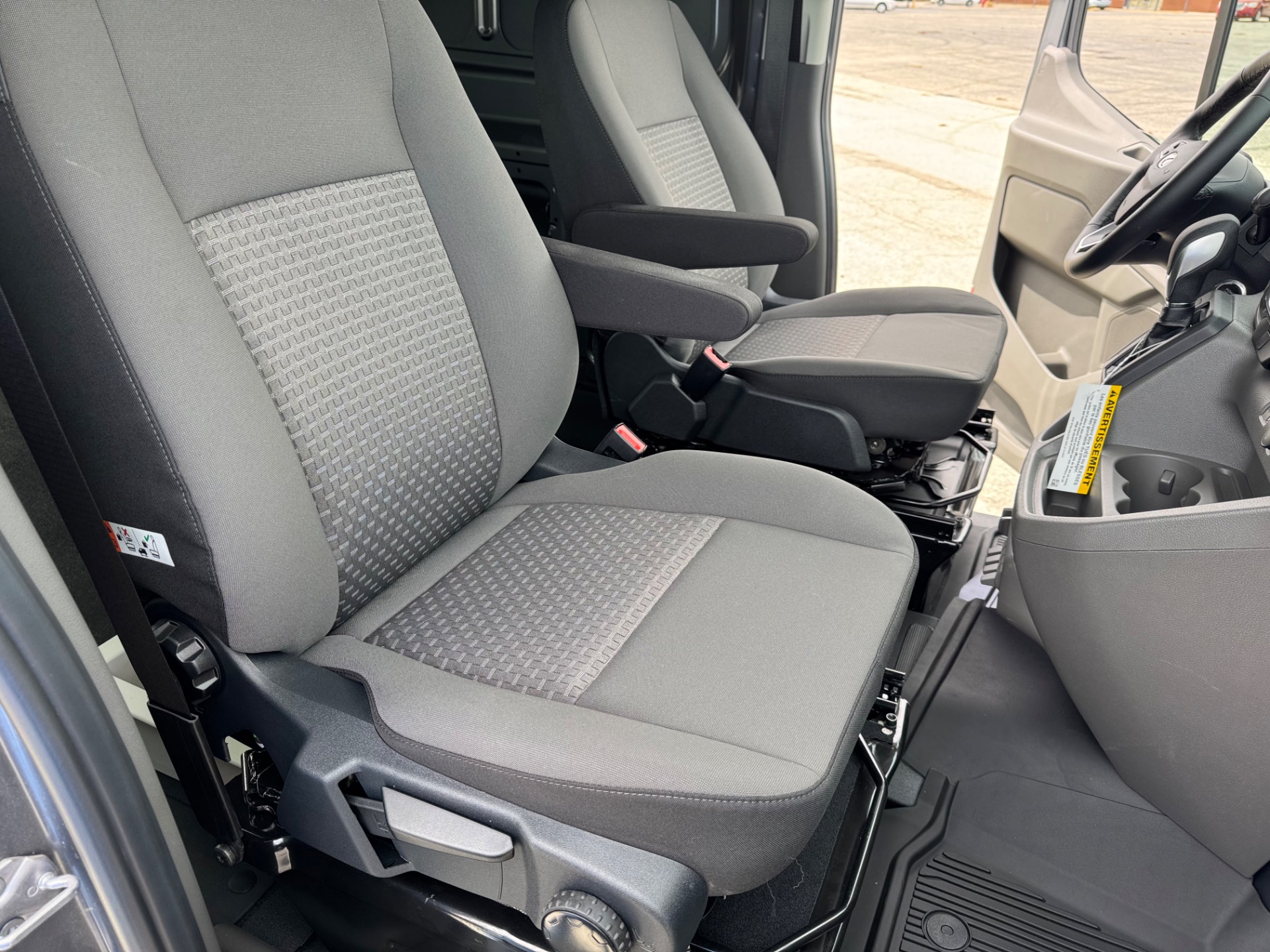 2023 Ford Transit Trail 44