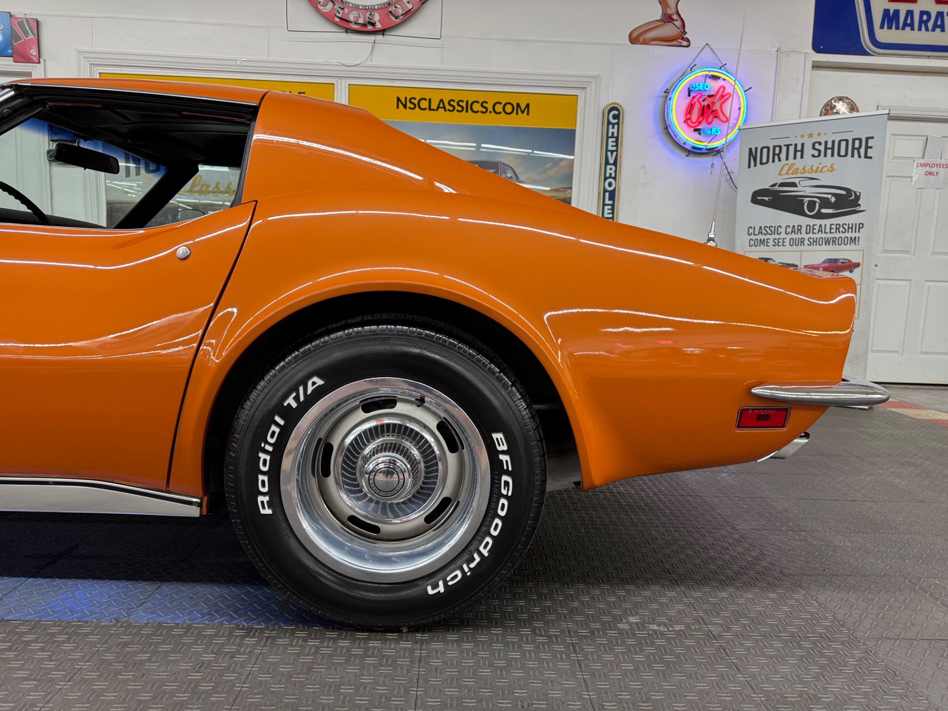 1972 Chevrolet Corvette 19