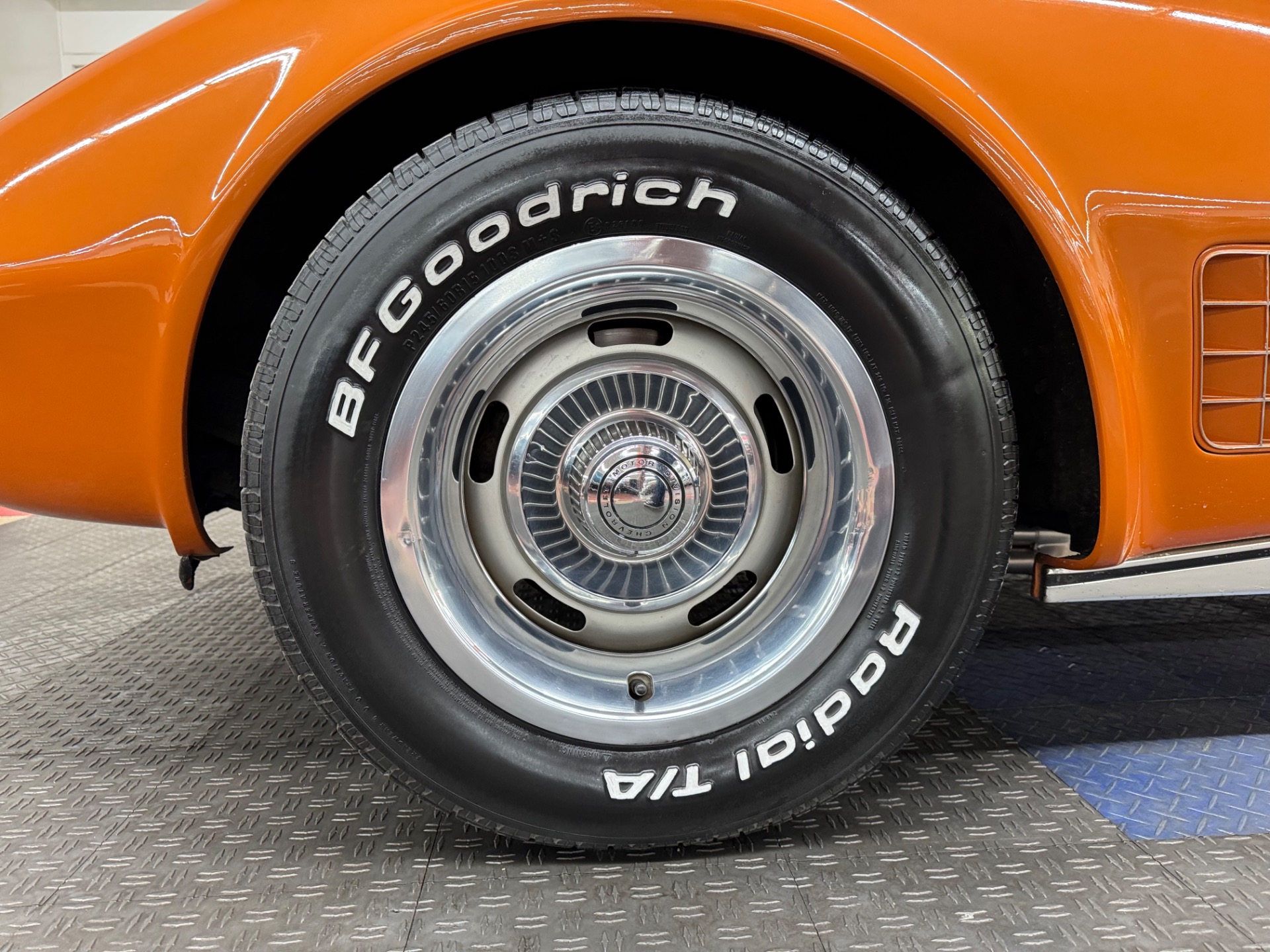 1972 Chevrolet Corvette 21