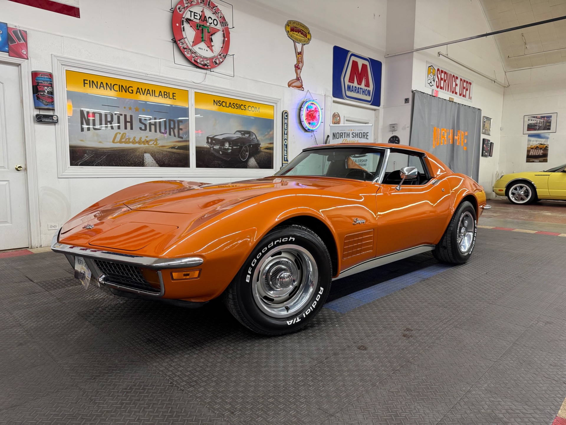 1972 Chevrolet Corvette 2