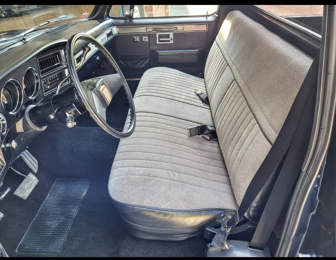 1987 GMC R/V 1500 Series 29