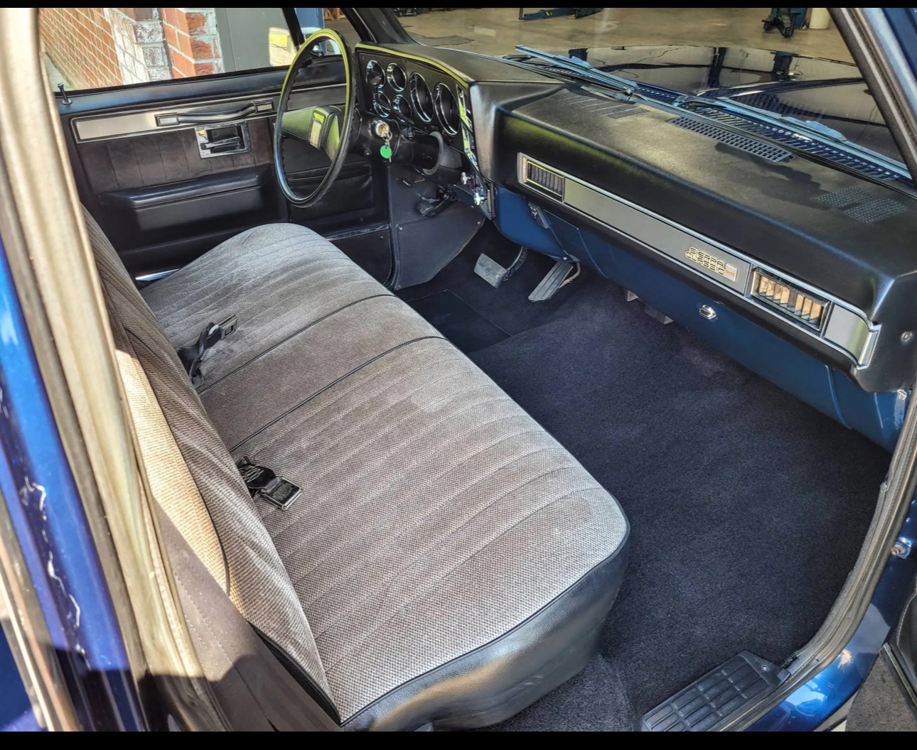 1987 GMC R/V 1500 Series 34