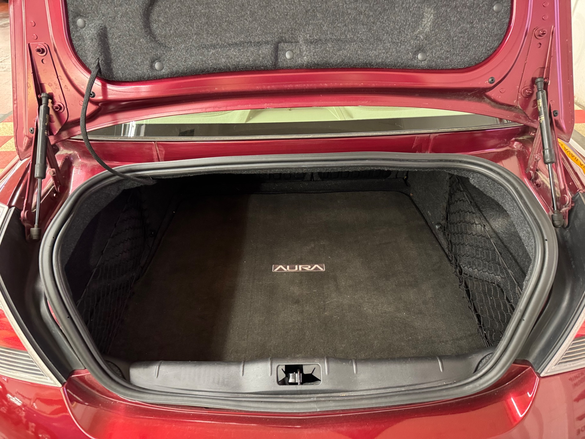 2008 Saturn Aura XR 46