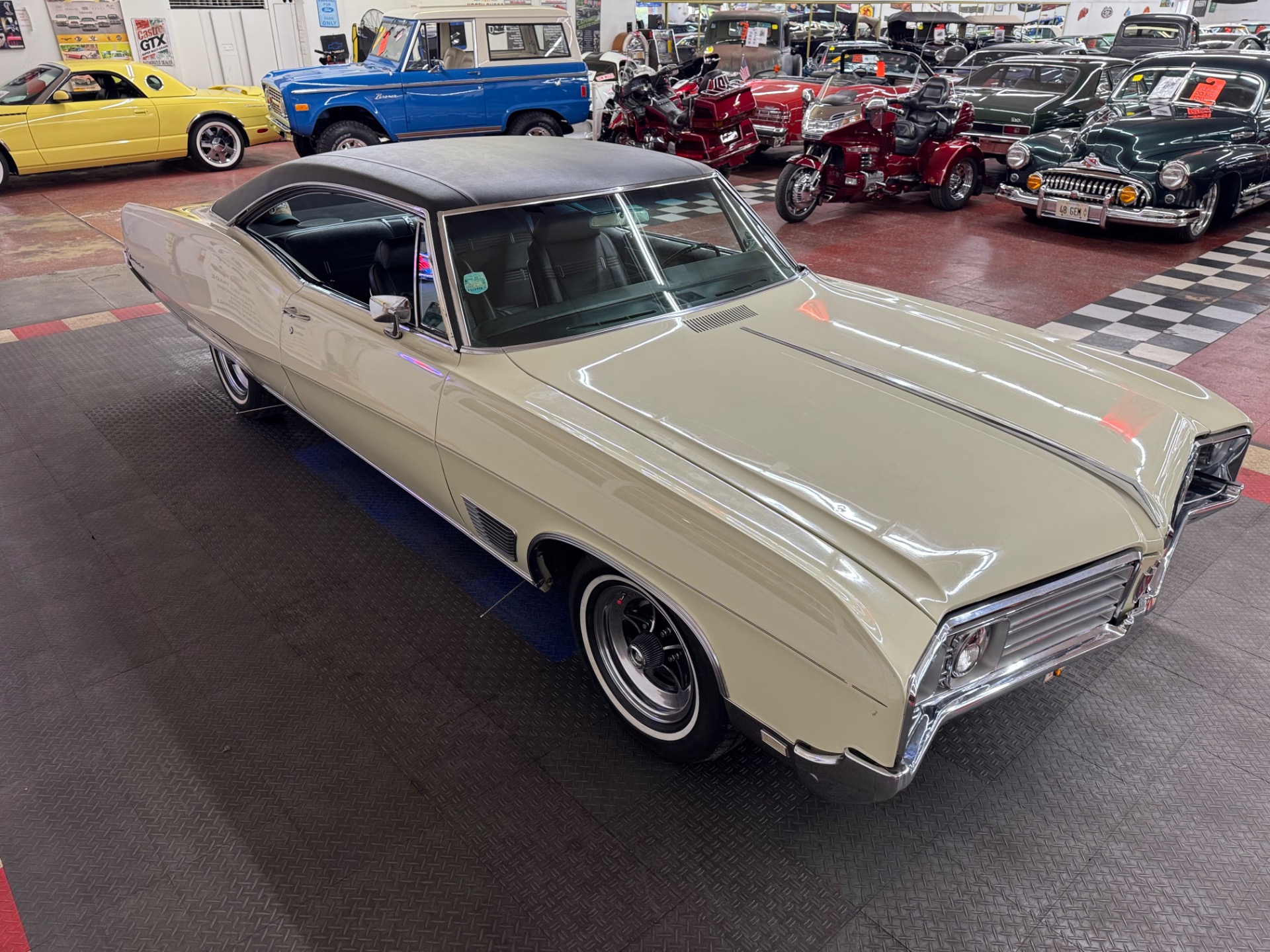 Used 1968 BUICK WILDCAT Great Driving Classic-SEE VIDEO | Mundelein, IL