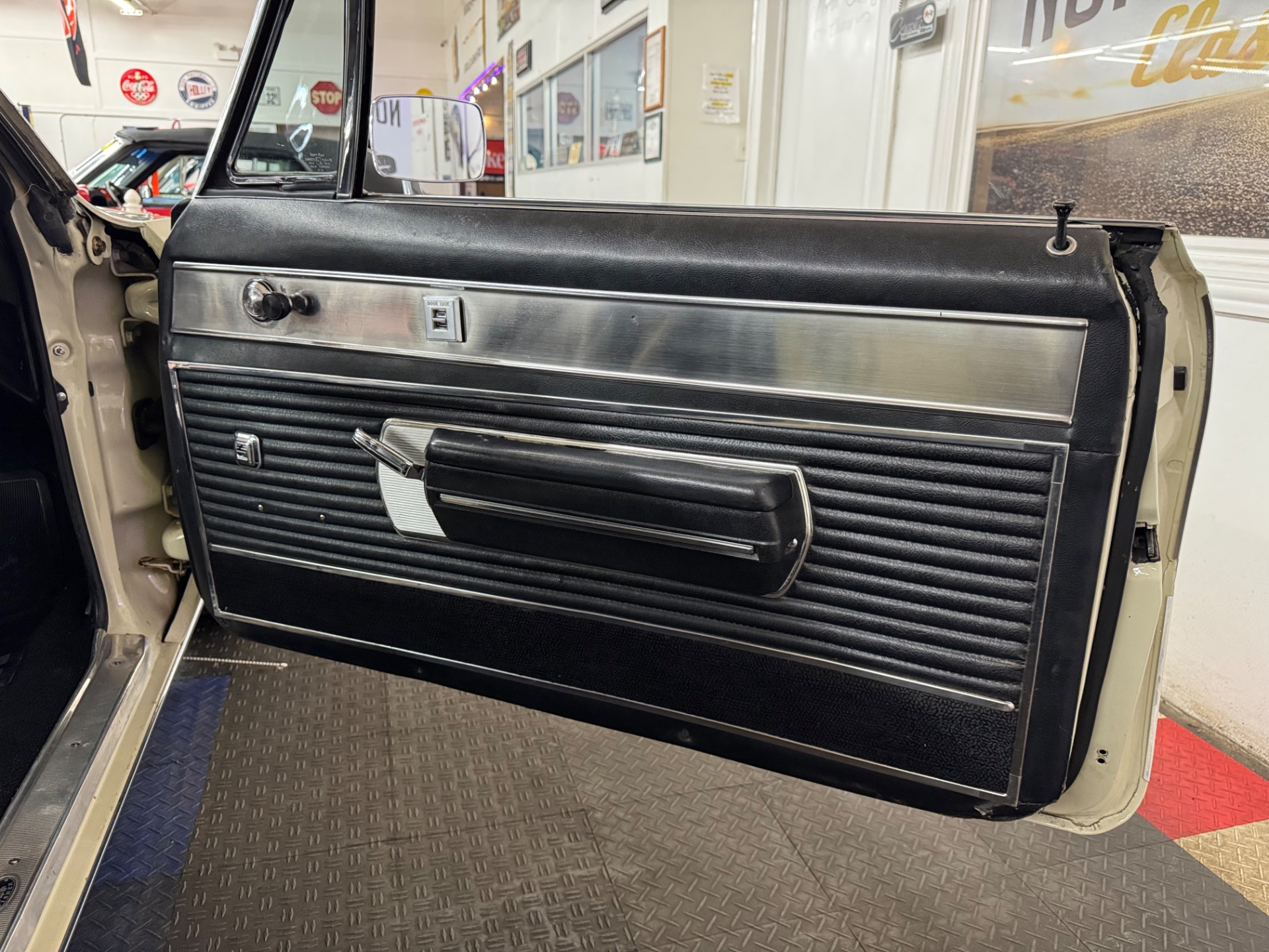 Used 1968 BUICK WILDCAT Great Driving Classic-SEE VIDEO | Mundelein, IL