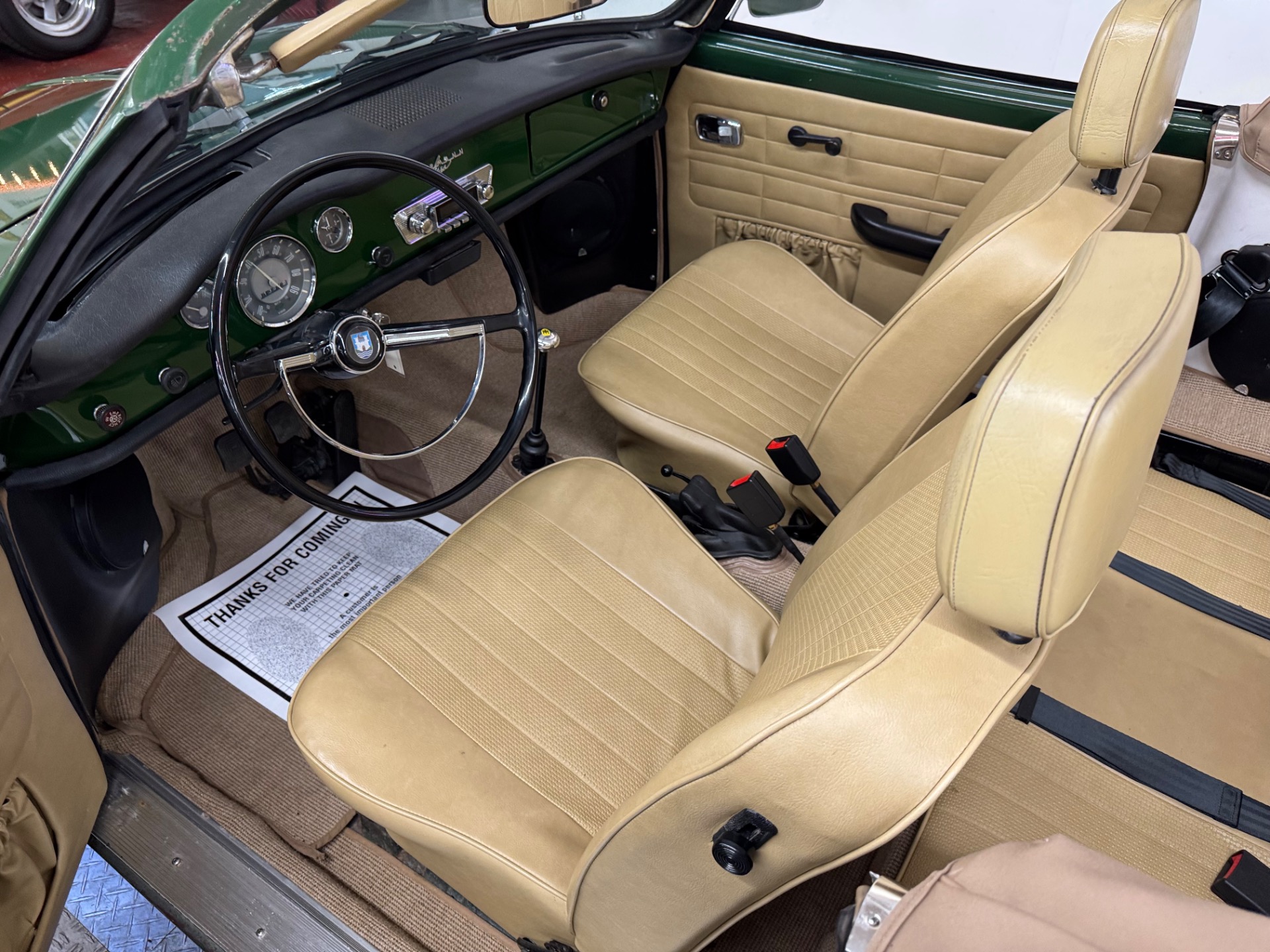 1971 volkswagen Karmann Ghia 14
