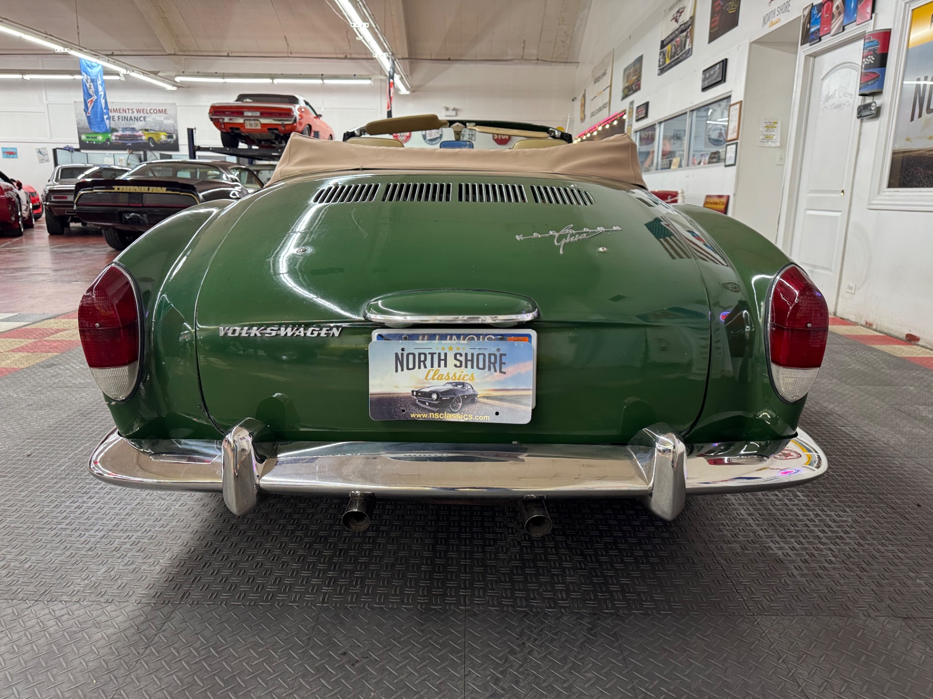 1971 volkswagen Karmann Ghia 17
