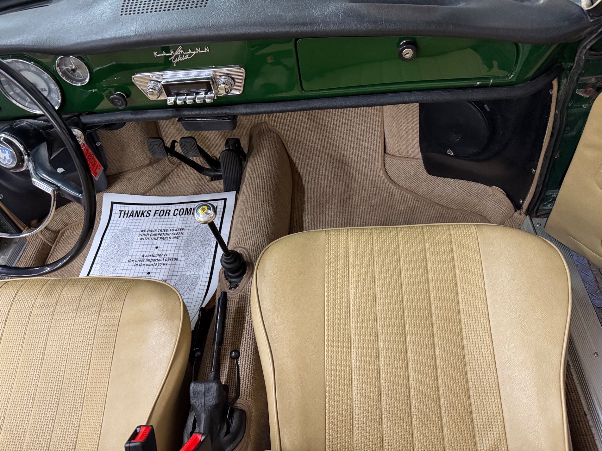 1971 volkswagen Karmann Ghia 42
