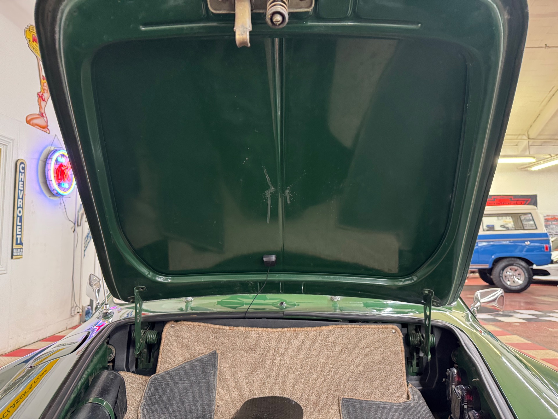 1971 volkswagen Karmann Ghia 47