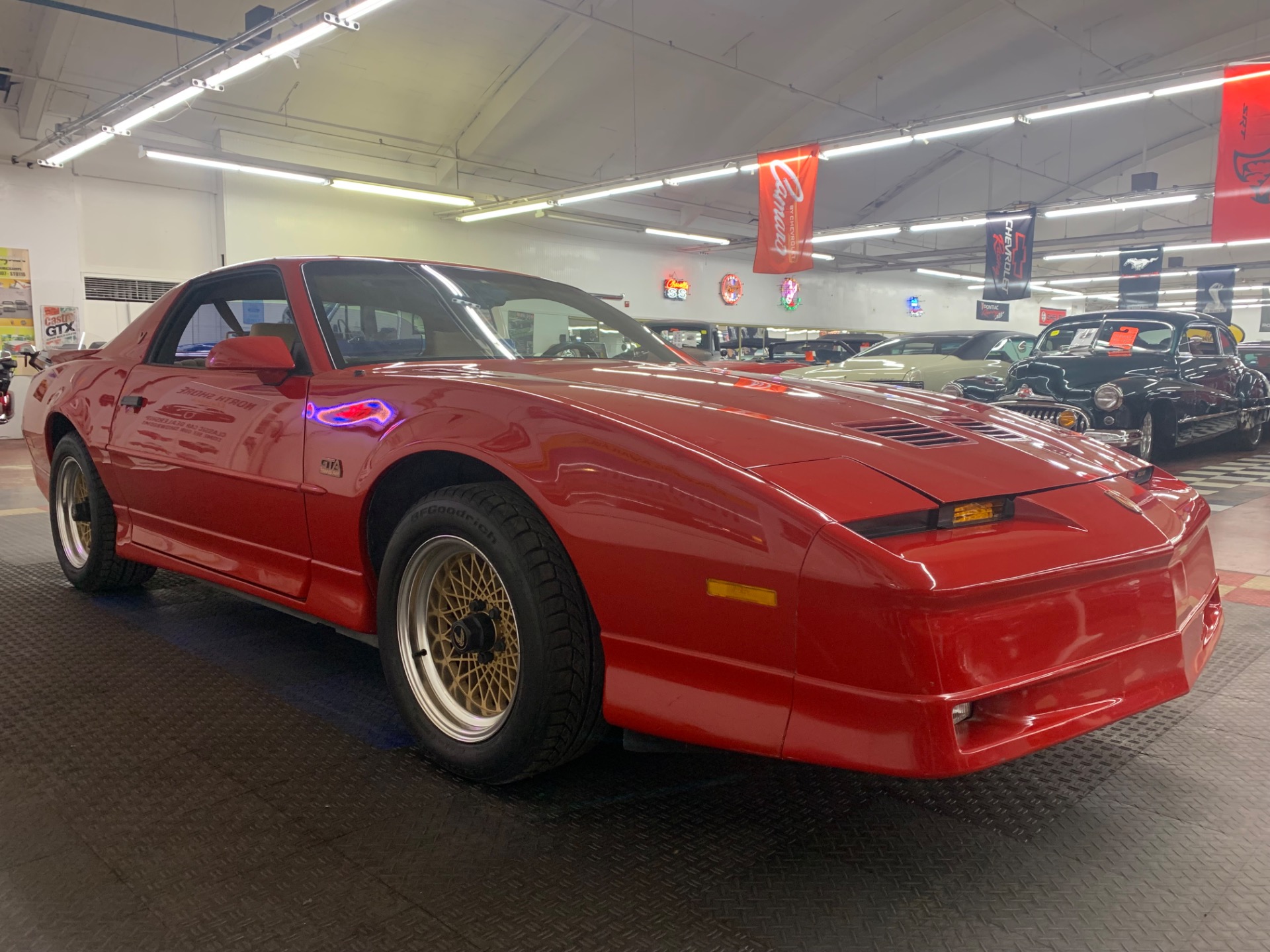 1987 Pontiac Firebird 10