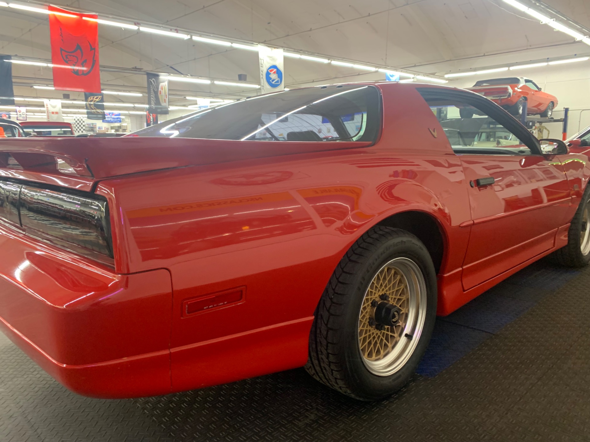 1987 Pontiac Firebird 11