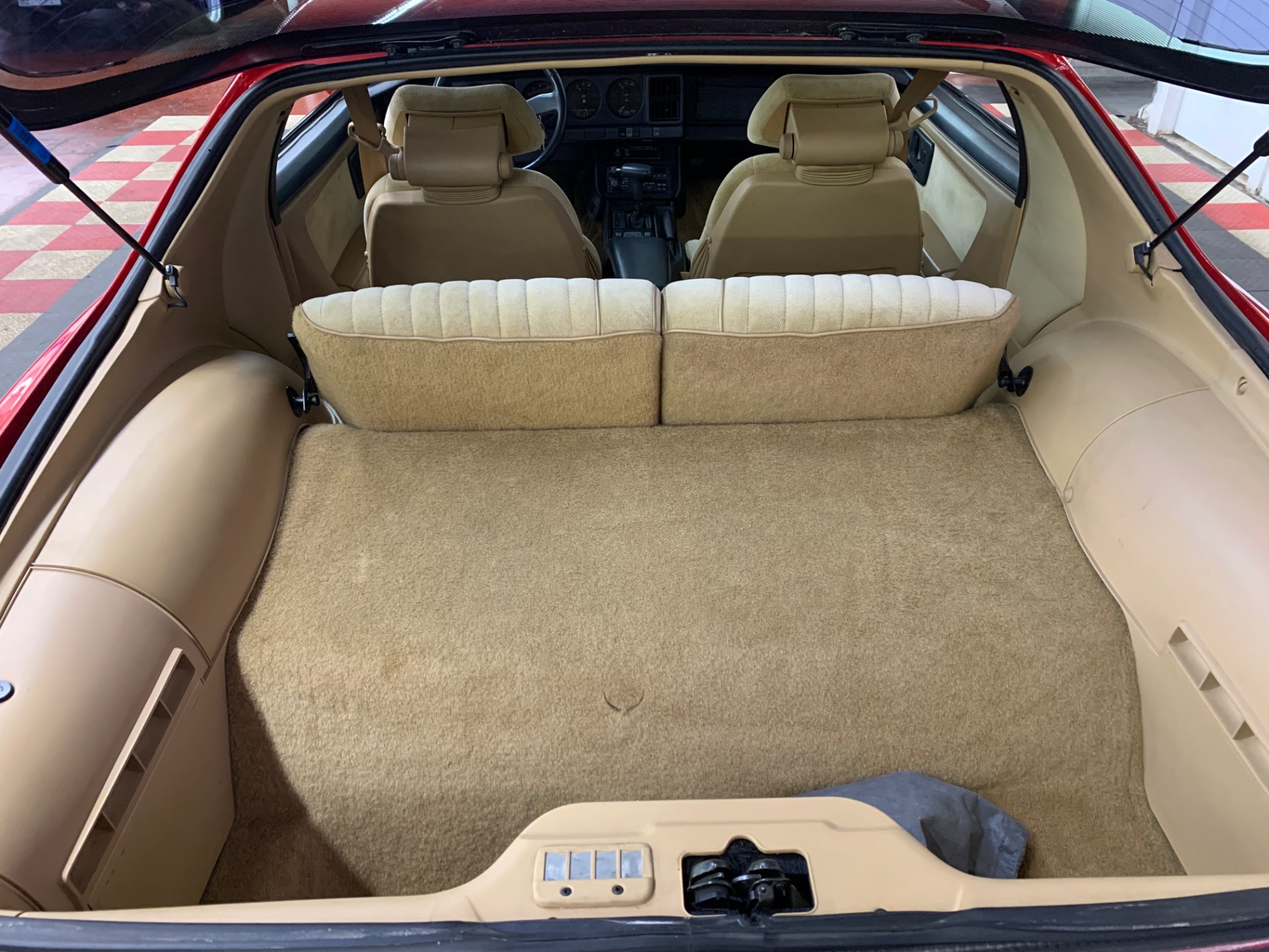 1987 Pontiac Firebird 47