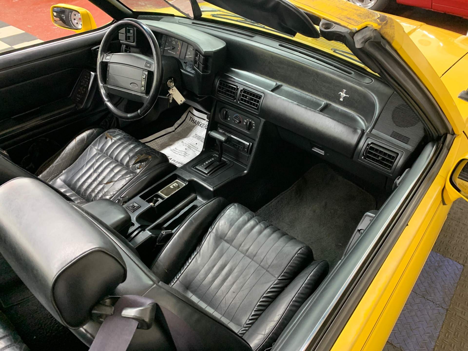 1993 Ford Mustang 22