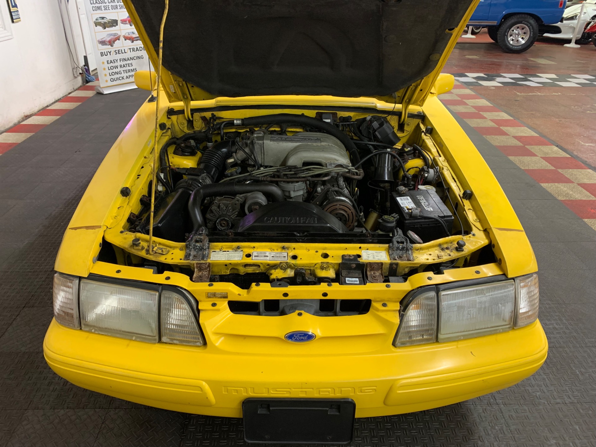 1993 Ford Mustang 32