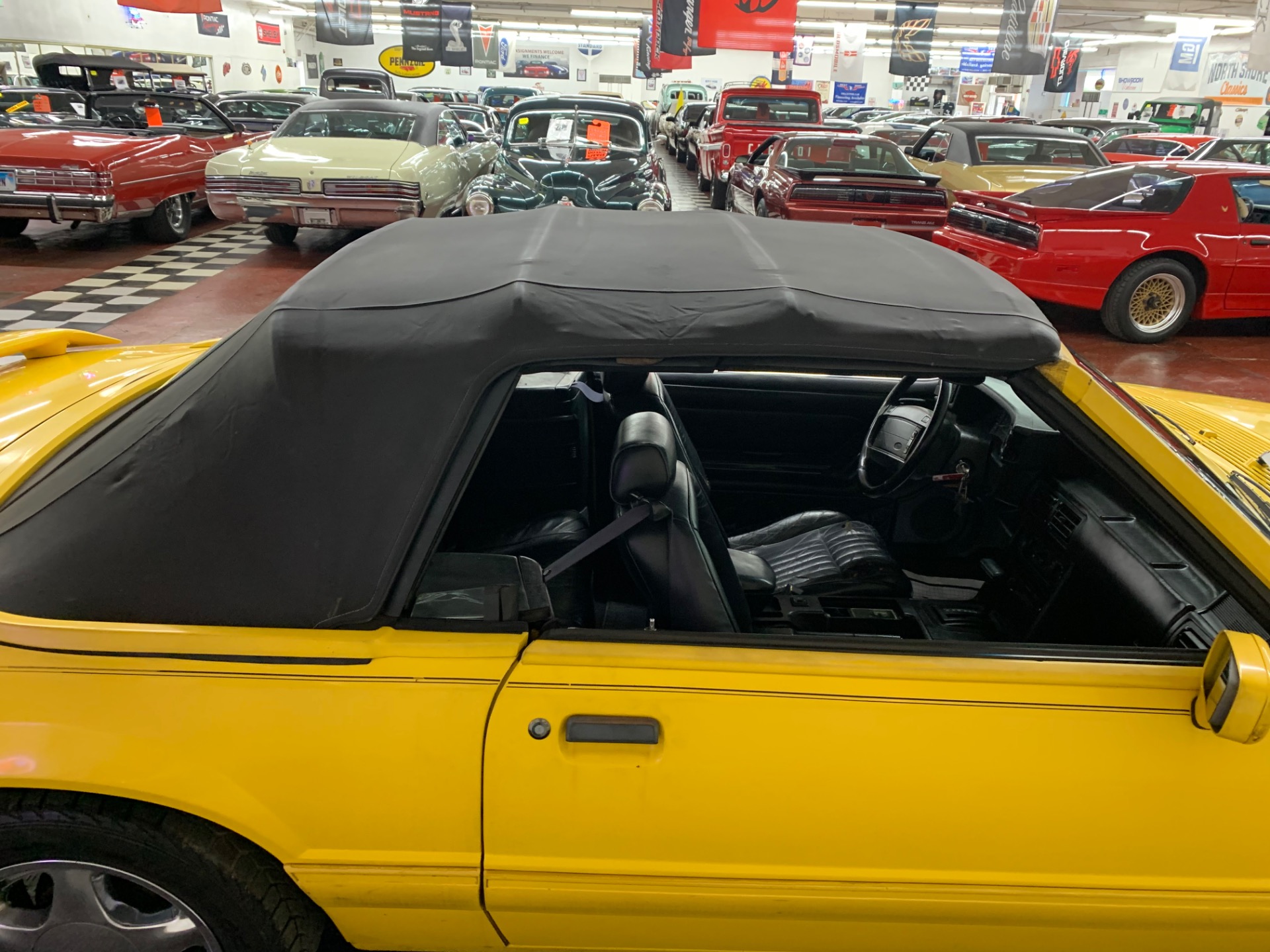 1993 Ford Mustang 42