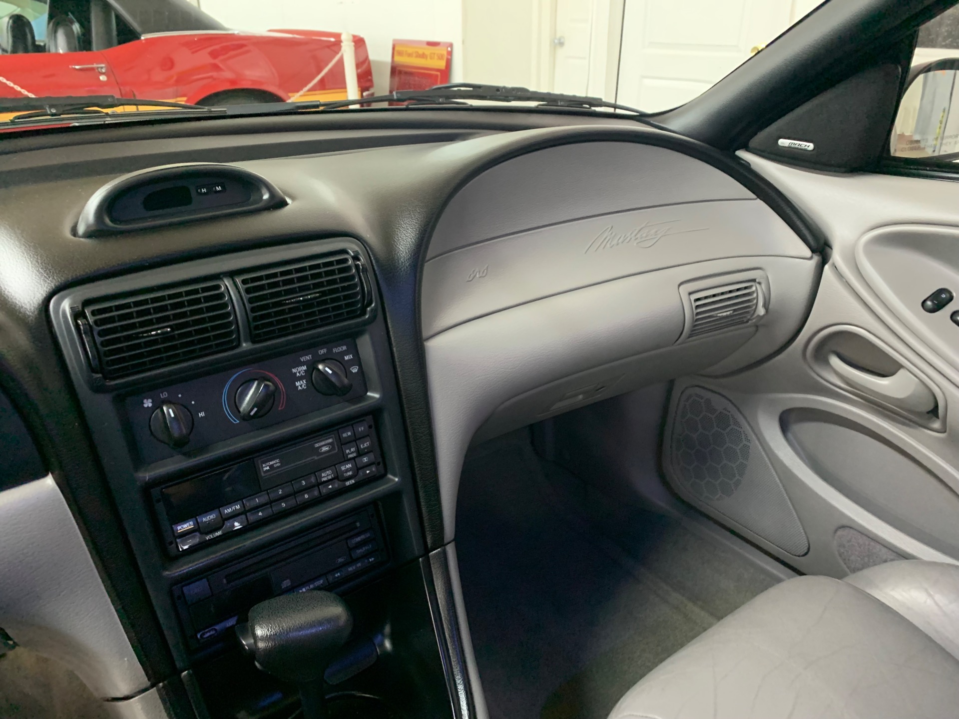 Used 1997 Ford Mustang GT -4.6L V8- Low miles- | Mundelein, IL