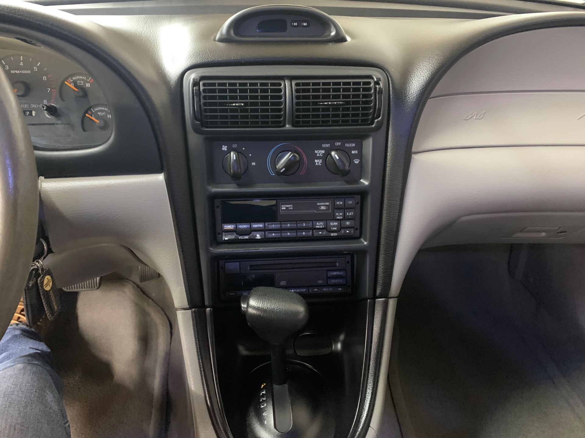 Used 1997 Ford Mustang GT -4.6L V8- Low miles- | Mundelein, IL