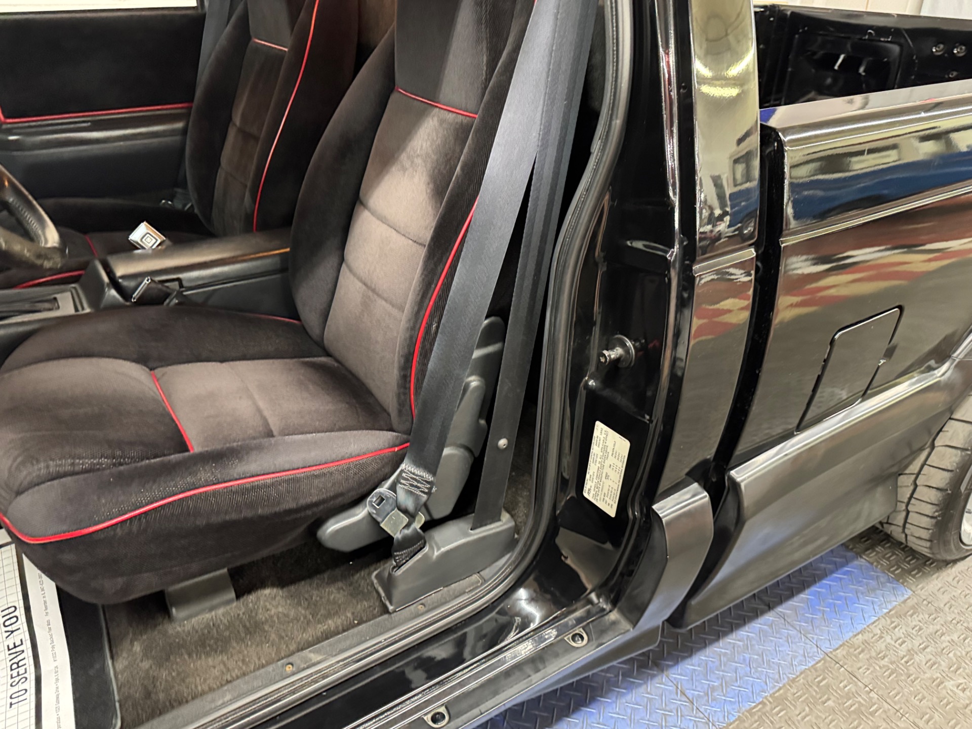 1991 GMC Syclone 32