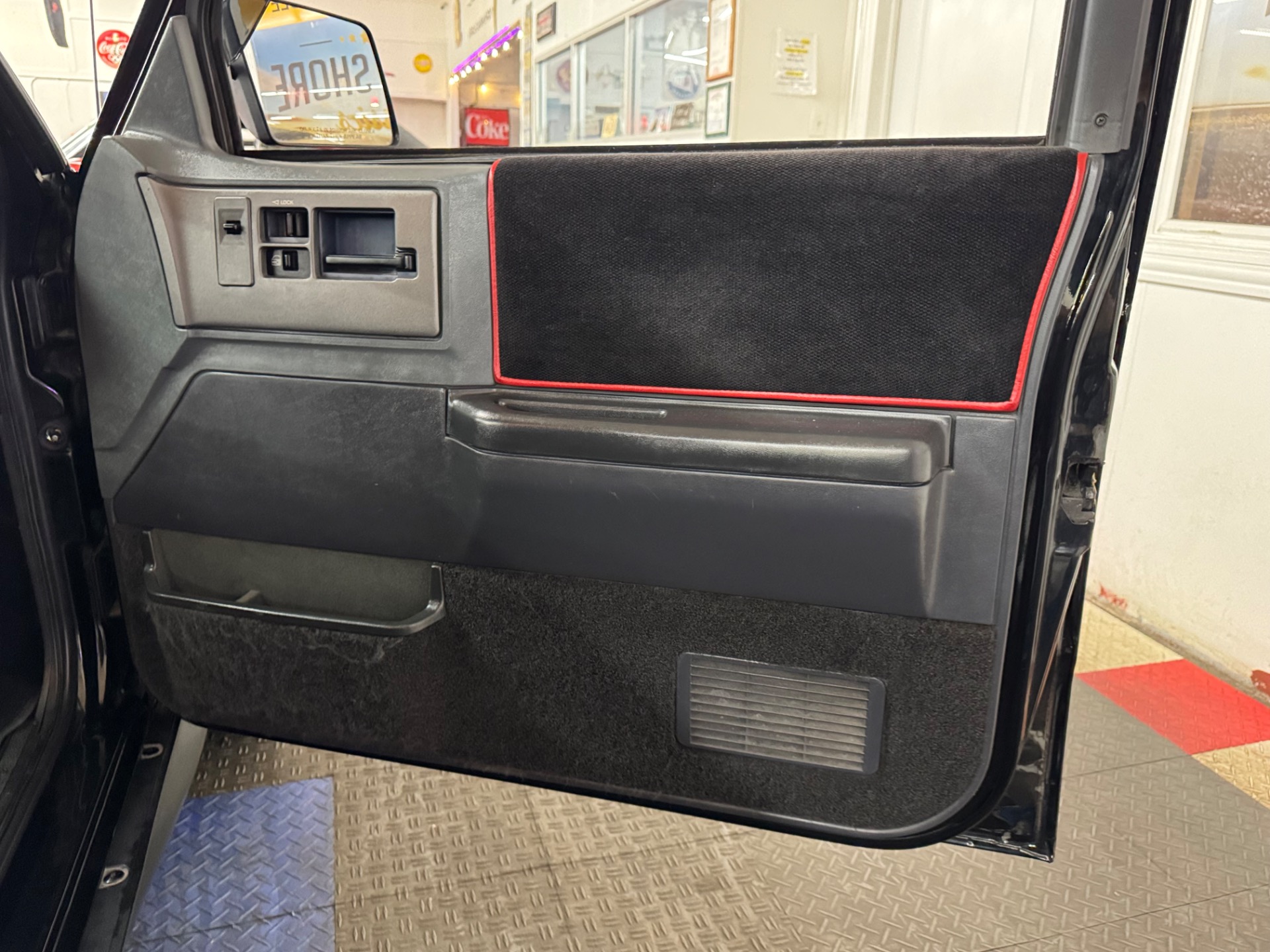 1991 GMC Syclone 44