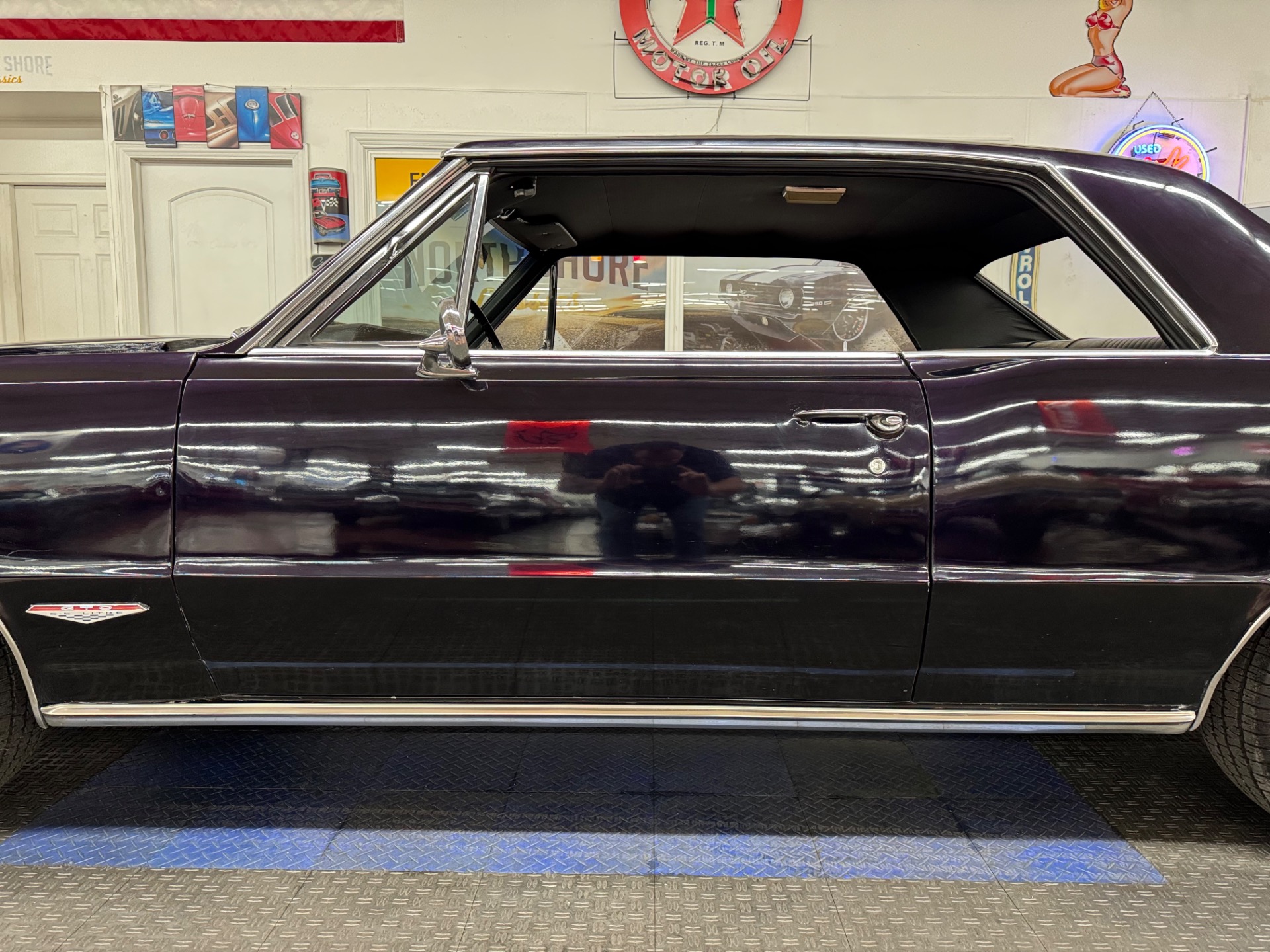 1965 Pontiac GTO 19