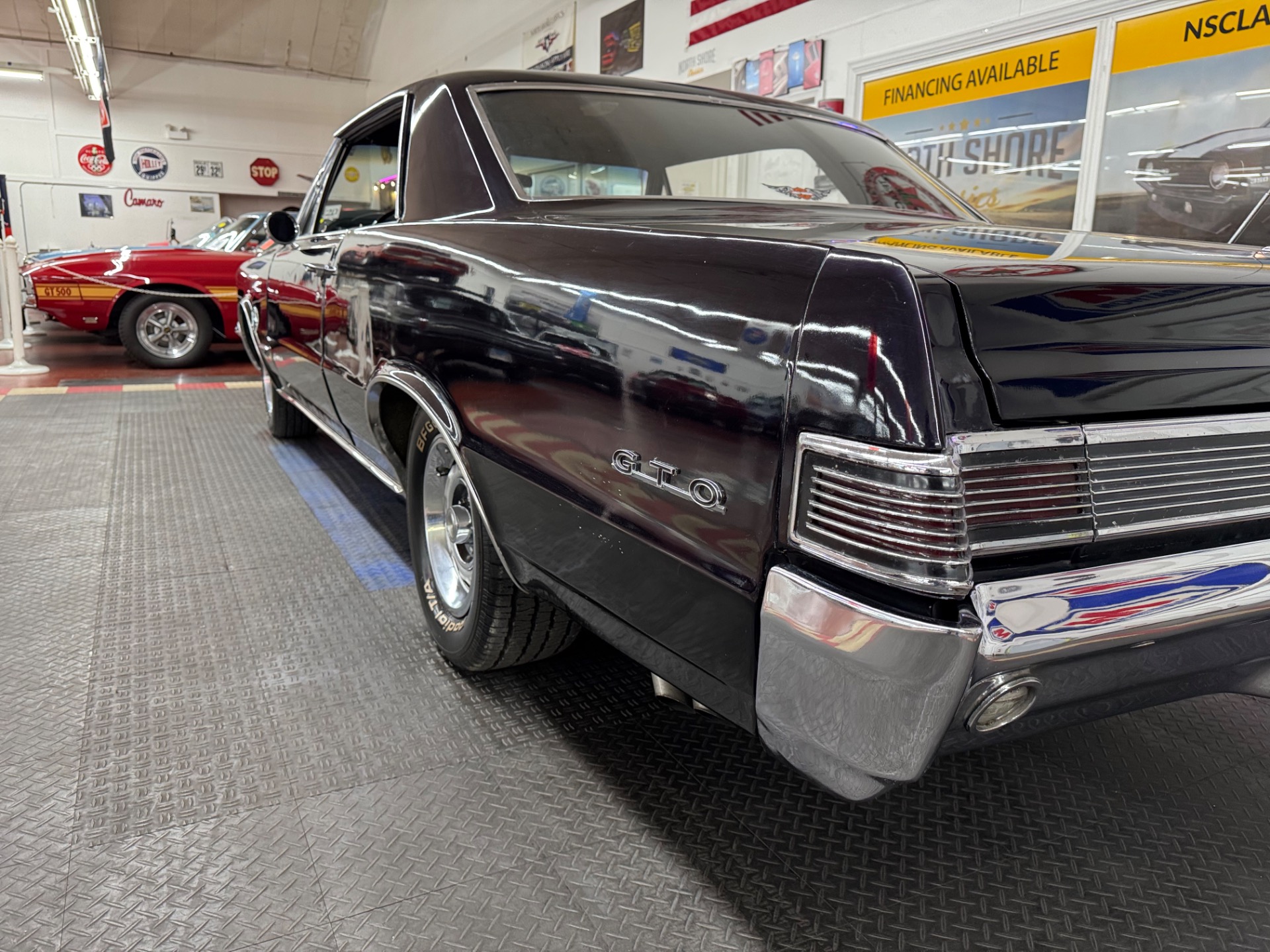 1965 Pontiac GTO 21