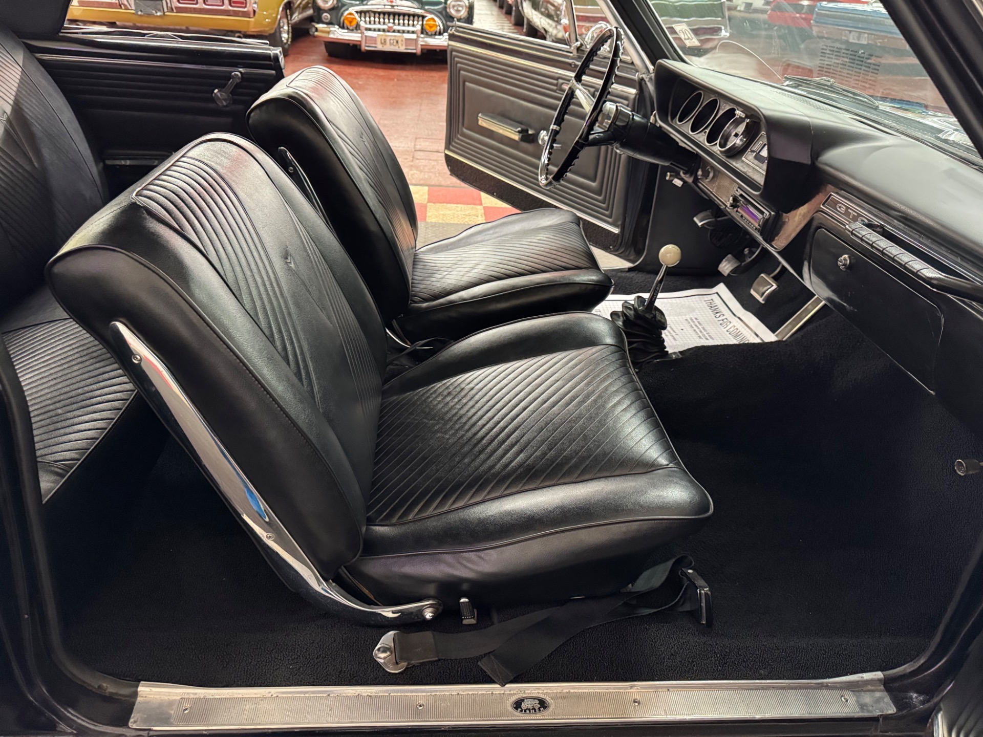 1965 Pontiac GTO 40