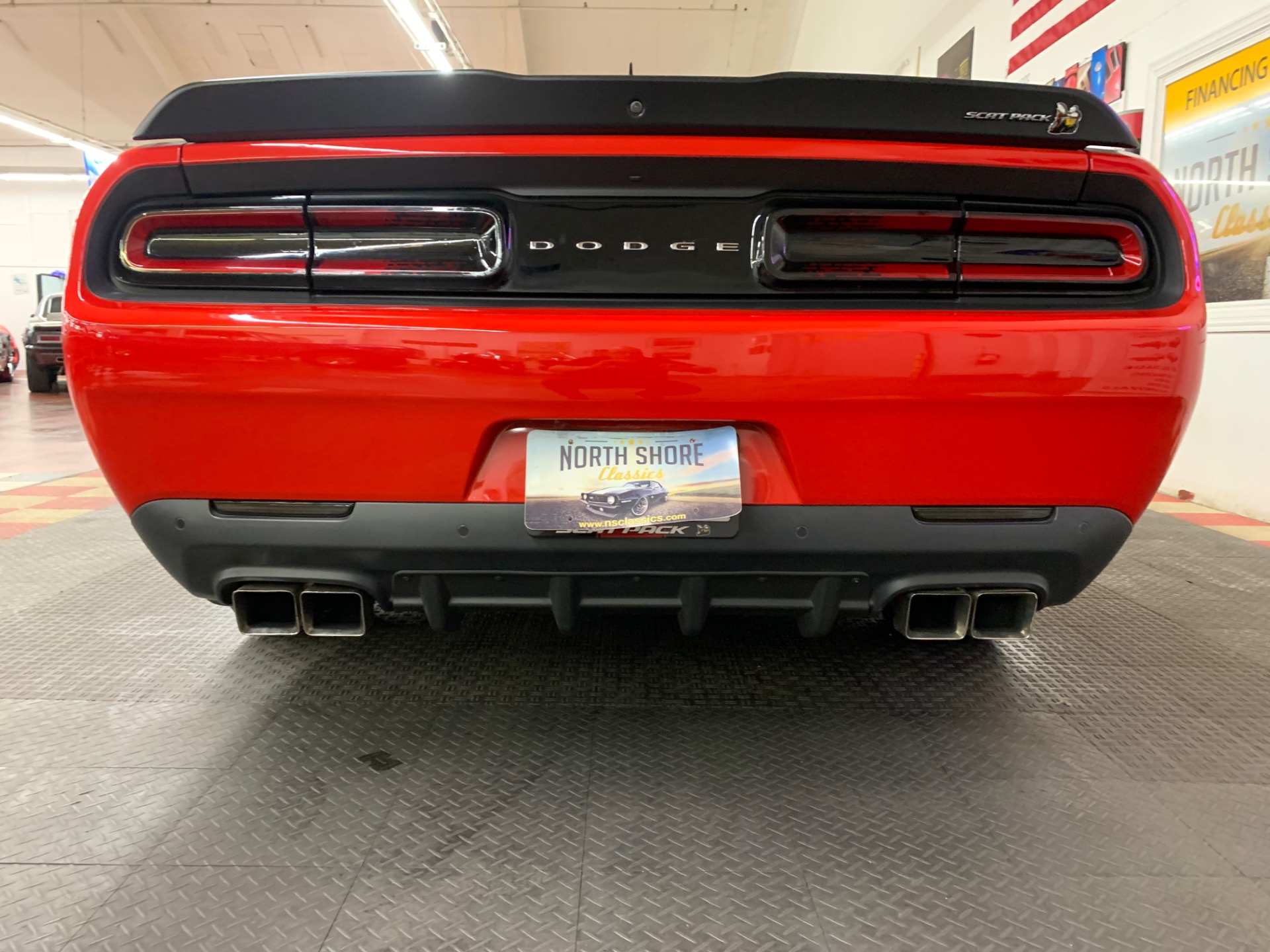 2018 Dodge Challenger 17