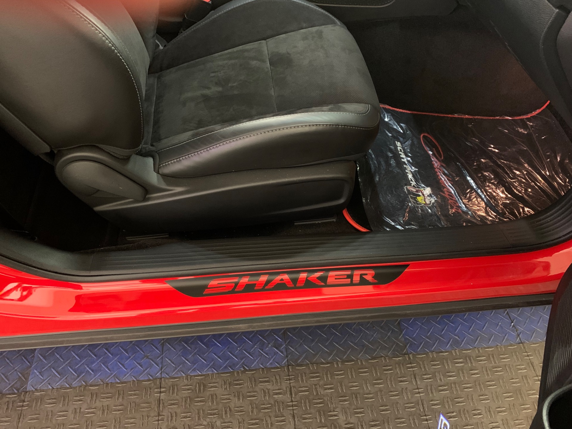 2018 Dodge Challenger 46