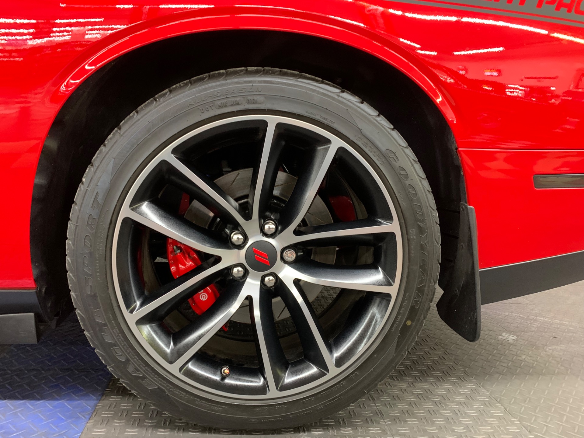 2018 Dodge Challenger 63