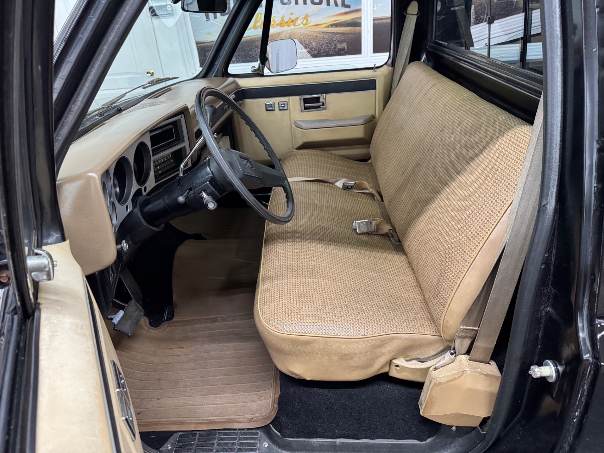 1985 Chevrolet C/K 10 Series 36