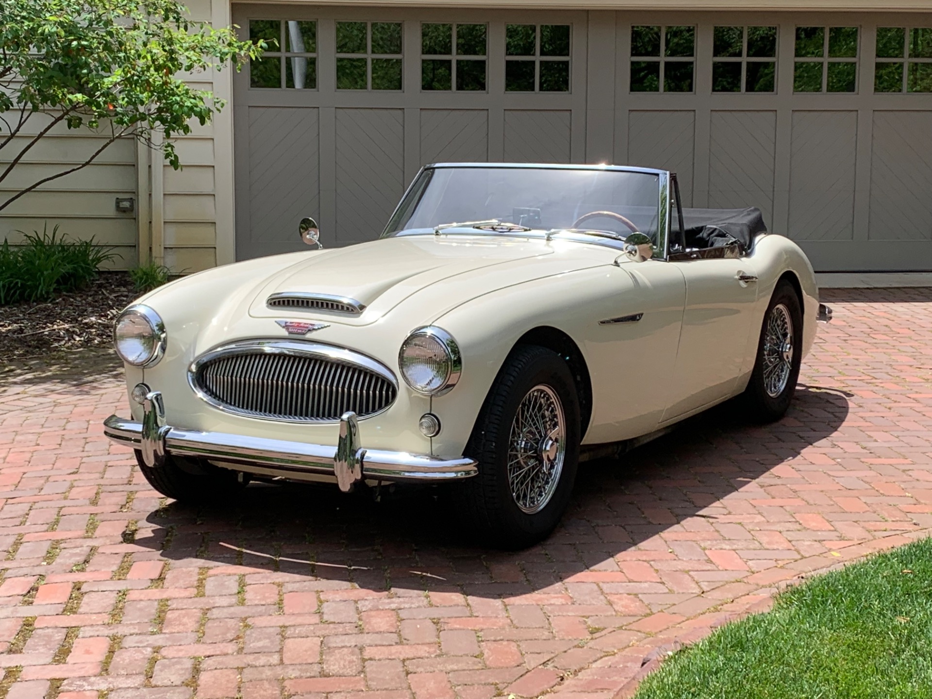 Used 1963 Austin Healey 6CYL-5SPD-CONVT-OLDER RESTORATION- | Mundelein, IL
