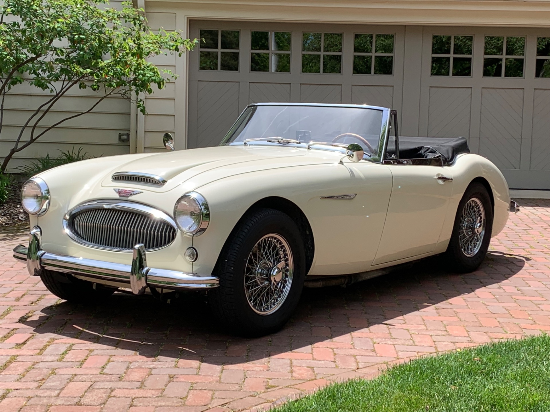 Used 1963 Austin Healey 6CYL-5SPD-CONVT-OLDER RESTORATION- | Mundelein, IL