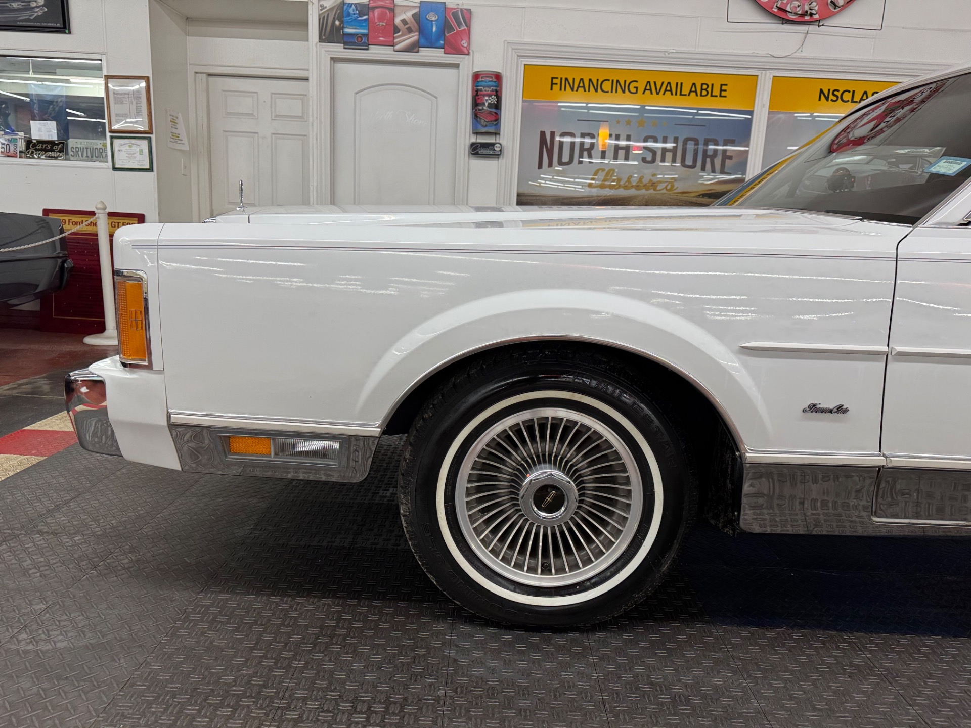Used 1989 Lincoln Town Car Signature-2330 ACTUAL MILES- 1 OWNER-SEE VIDEO | Mundelein, IL