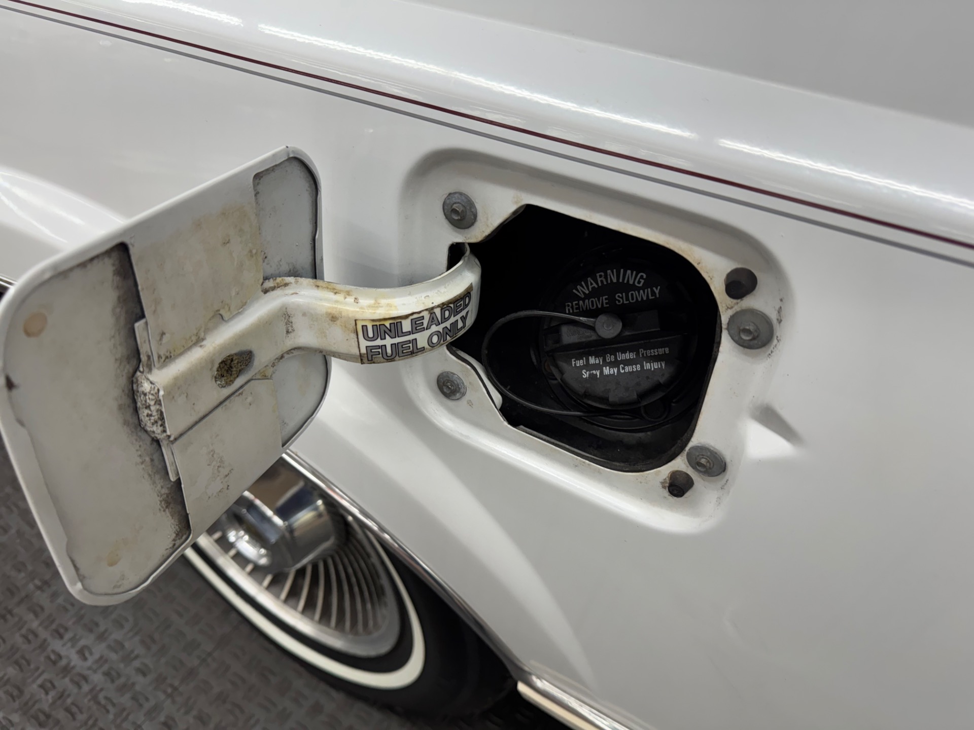 Used 1989 Lincoln Town Car Signature-2330 ACTUAL MILES- 1 OWNER-SEE VIDEO | Mundelein, IL