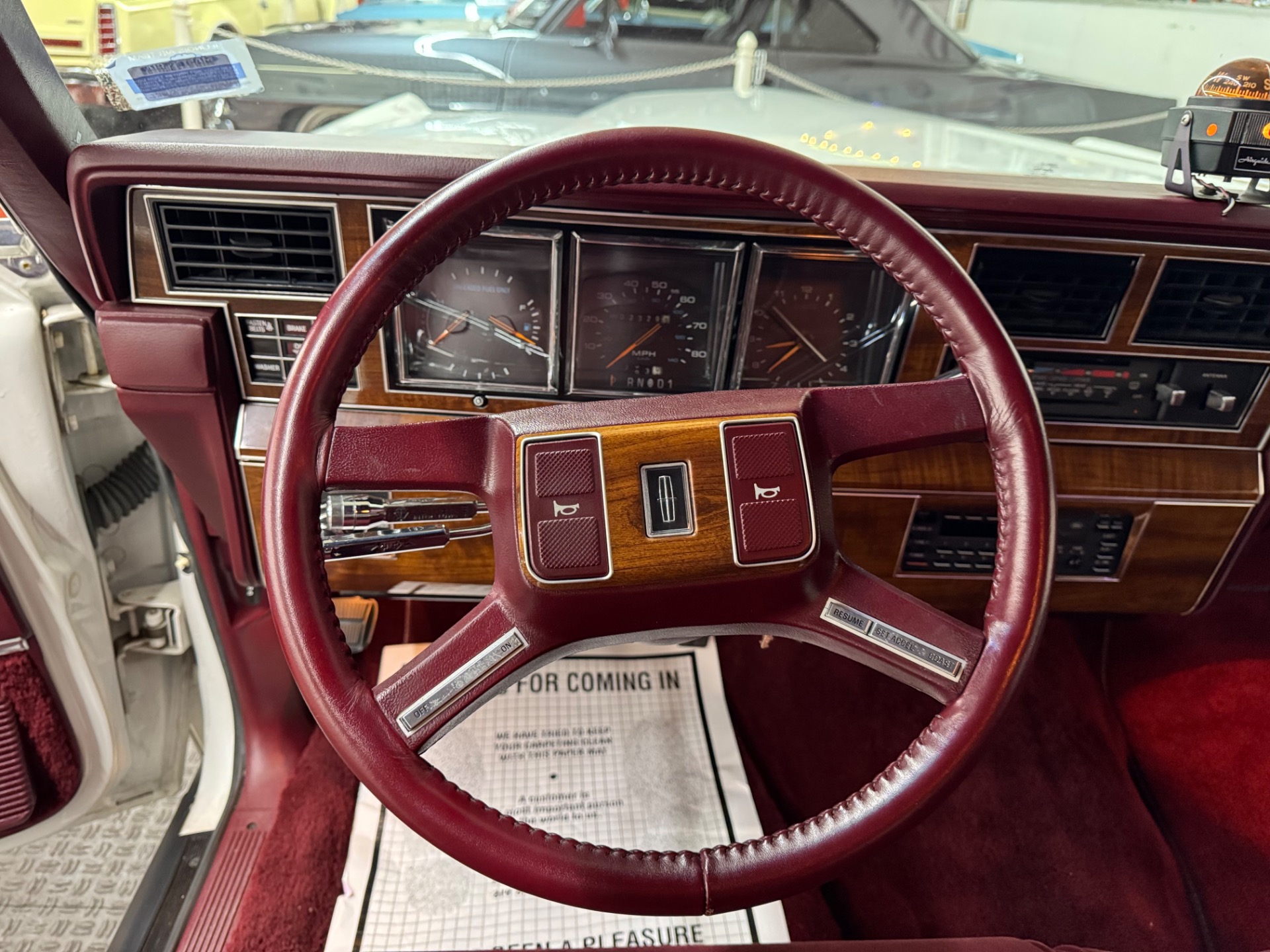 Used 1989 Lincoln Town Car Signature-2330 ACTUAL MILES- 1 OWNER-SEE VIDEO | Mundelein, IL