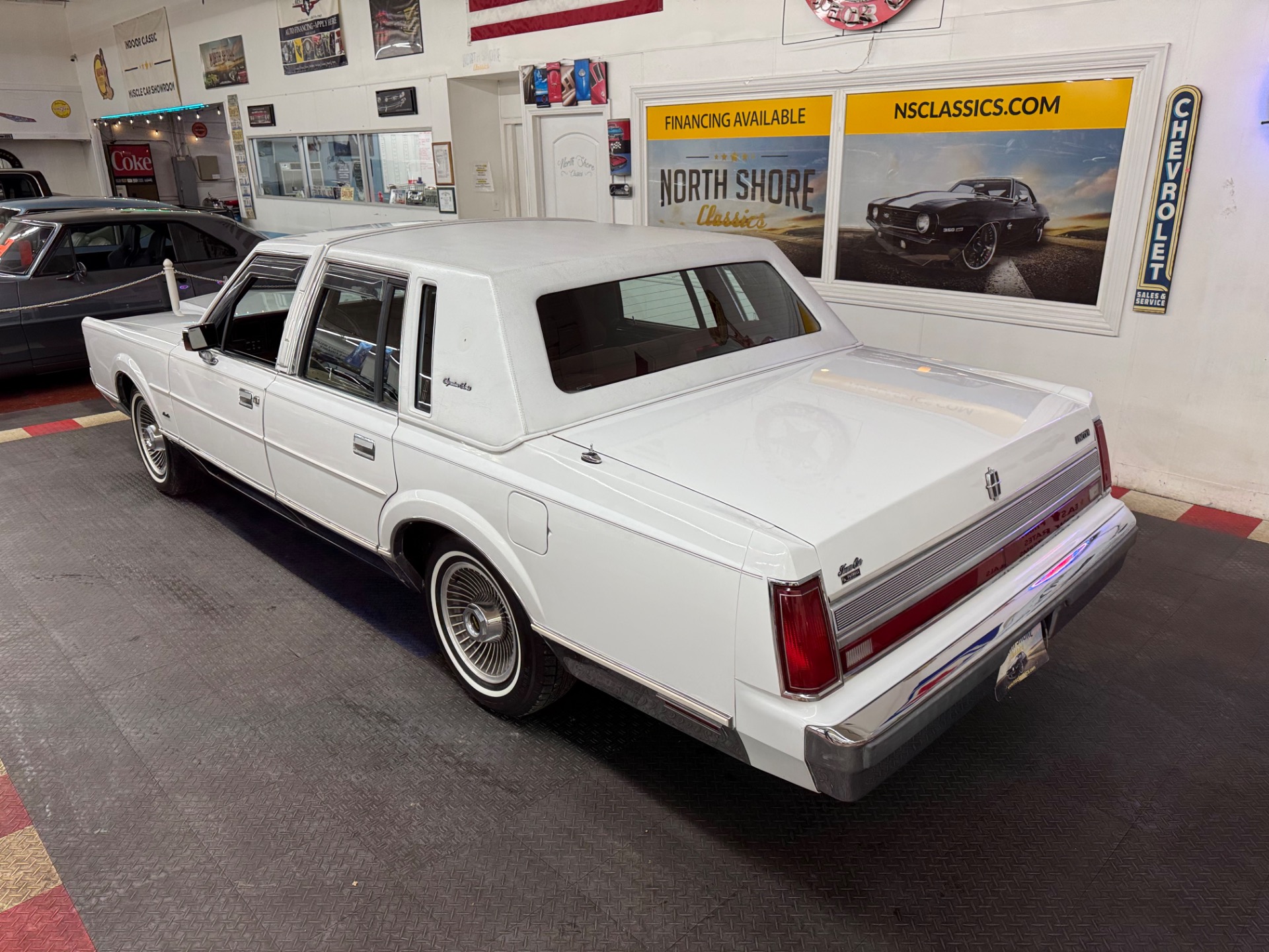 Used 1989 Lincoln Town Car Signature-2330 ACTUAL MILES- 1 OWNER-SEE VIDEO | Mundelein, IL
