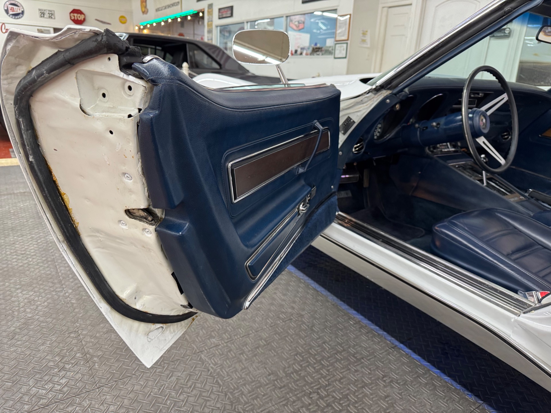 Used 1975 Chevrolet Corvette Convertible 2 tops Summer driving fun-SEE VIDEO | Mundelein, IL