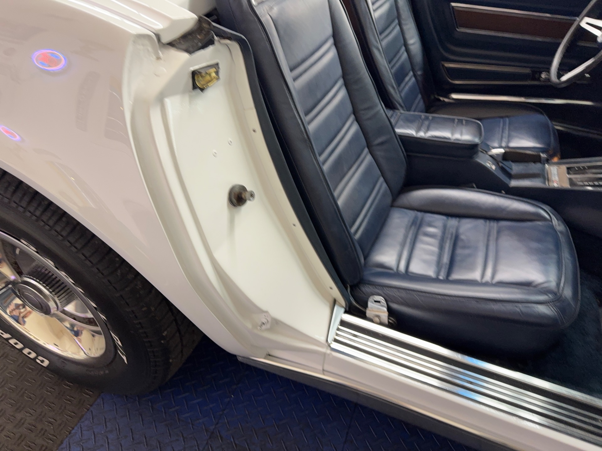 Used 1975 Chevrolet Corvette Convertible 2 tops Summer driving fun-SEE VIDEO | Mundelein, IL