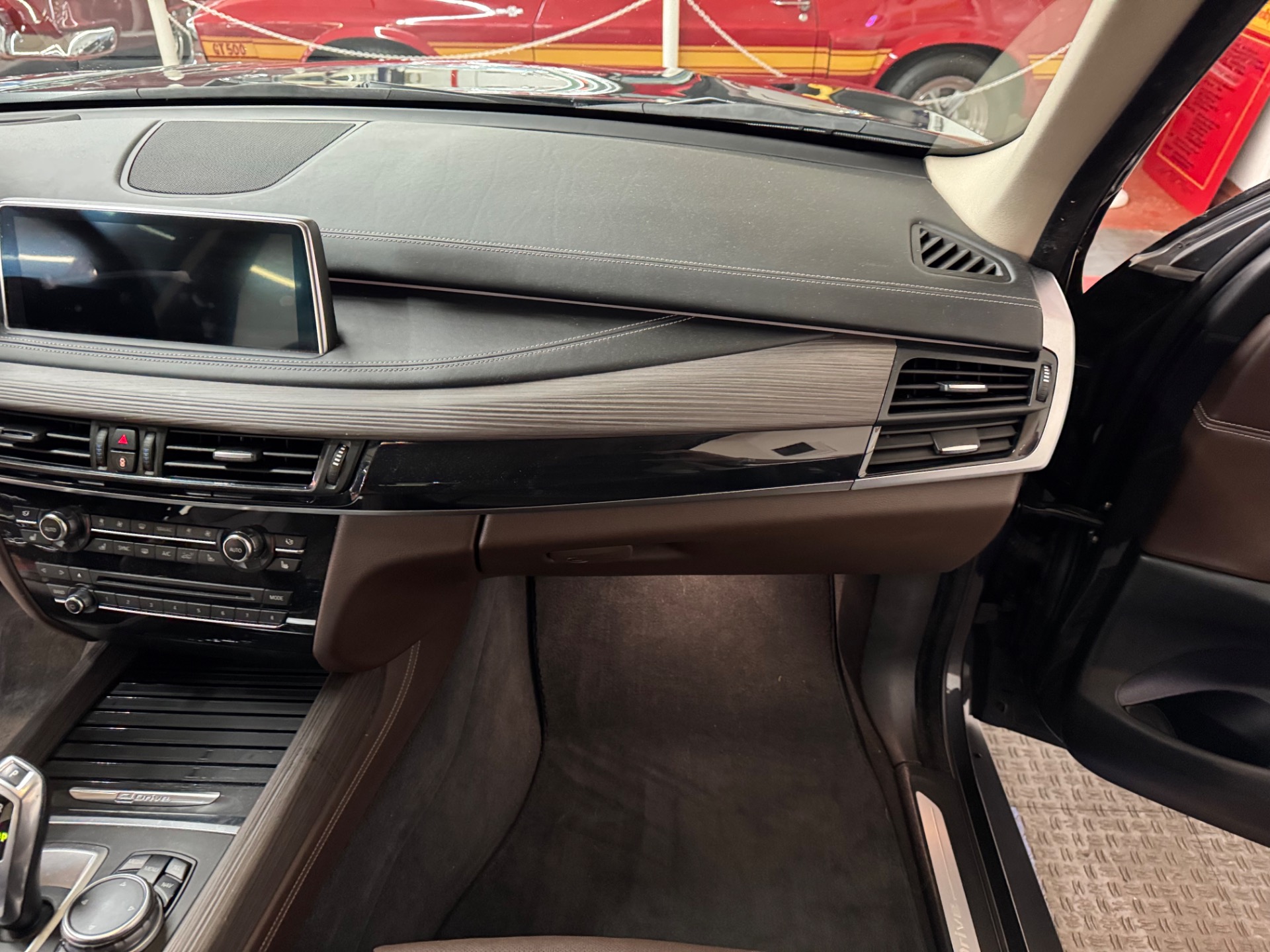 2016 BMW X5 51