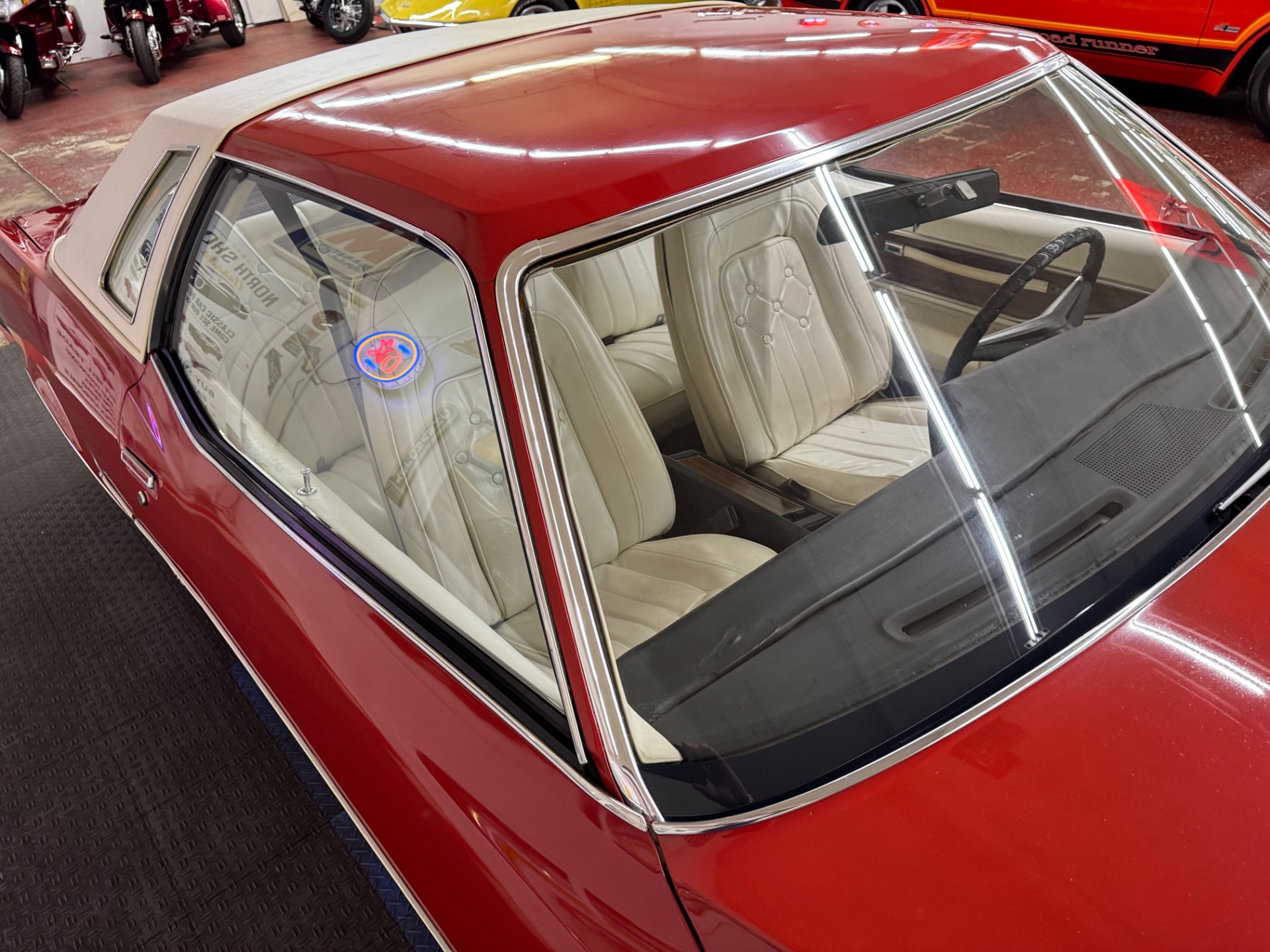 1977 Pontiac Grand Prix 10