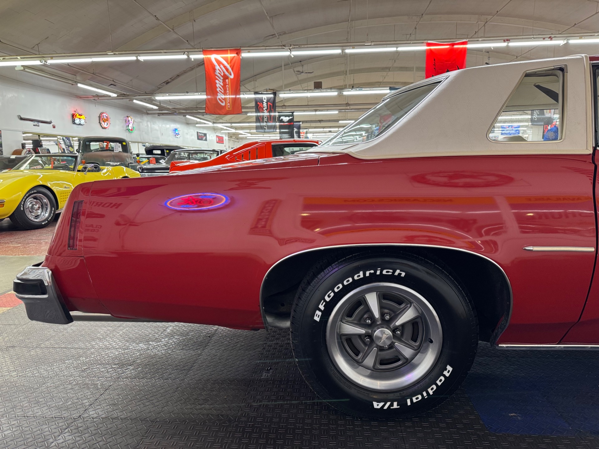 1977 Pontiac Grand Prix 24