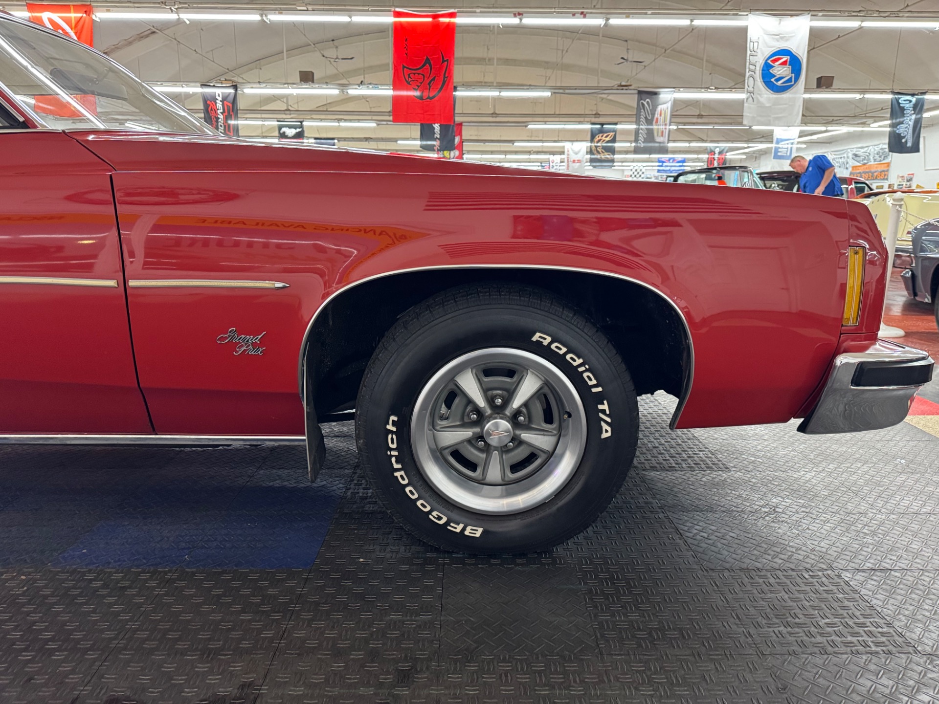 1977 Pontiac Grand Prix 26