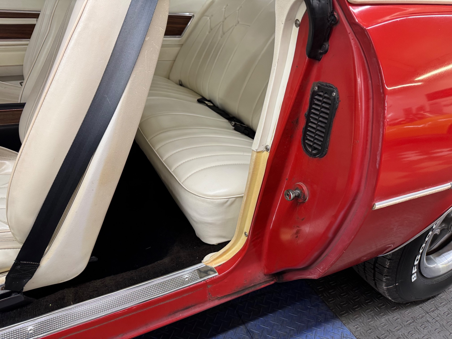 1977 Pontiac Grand Prix 36
